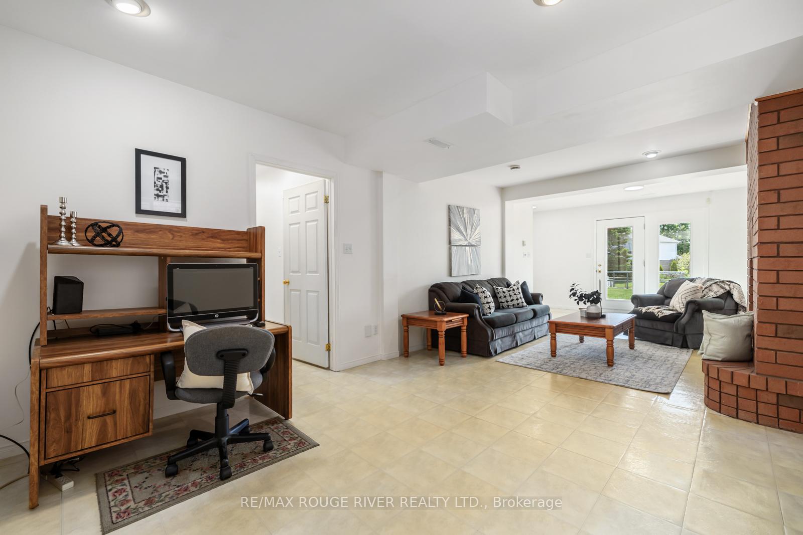 Photo 32 of 887 Beatrice Street E, Oshawa, Pinecrest — HOMEH