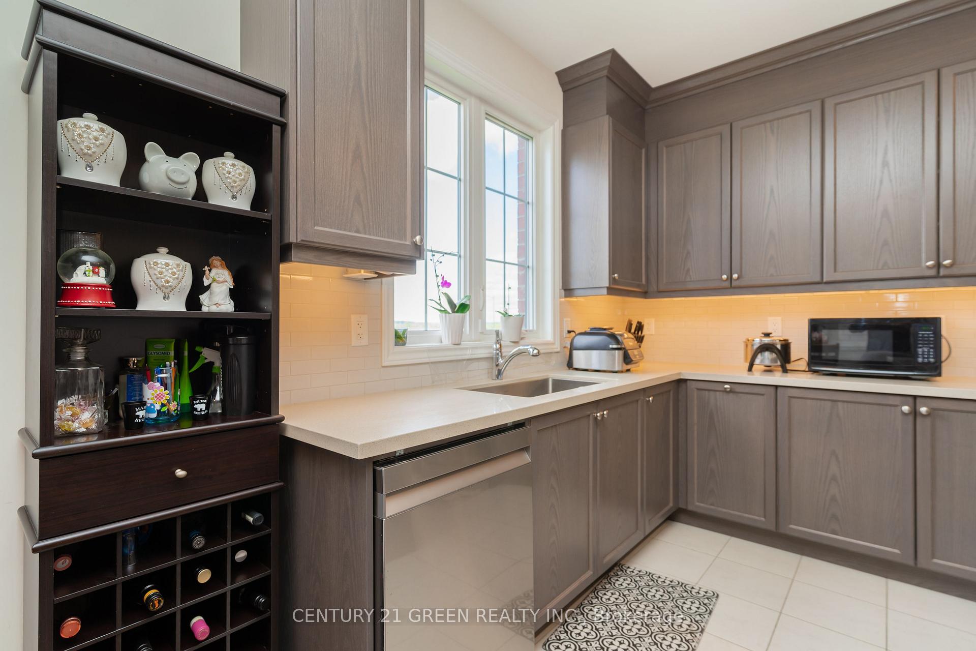 Photo 17 of 1090 Pisces Trail, Pickering, Rural Pickering — HOMEH