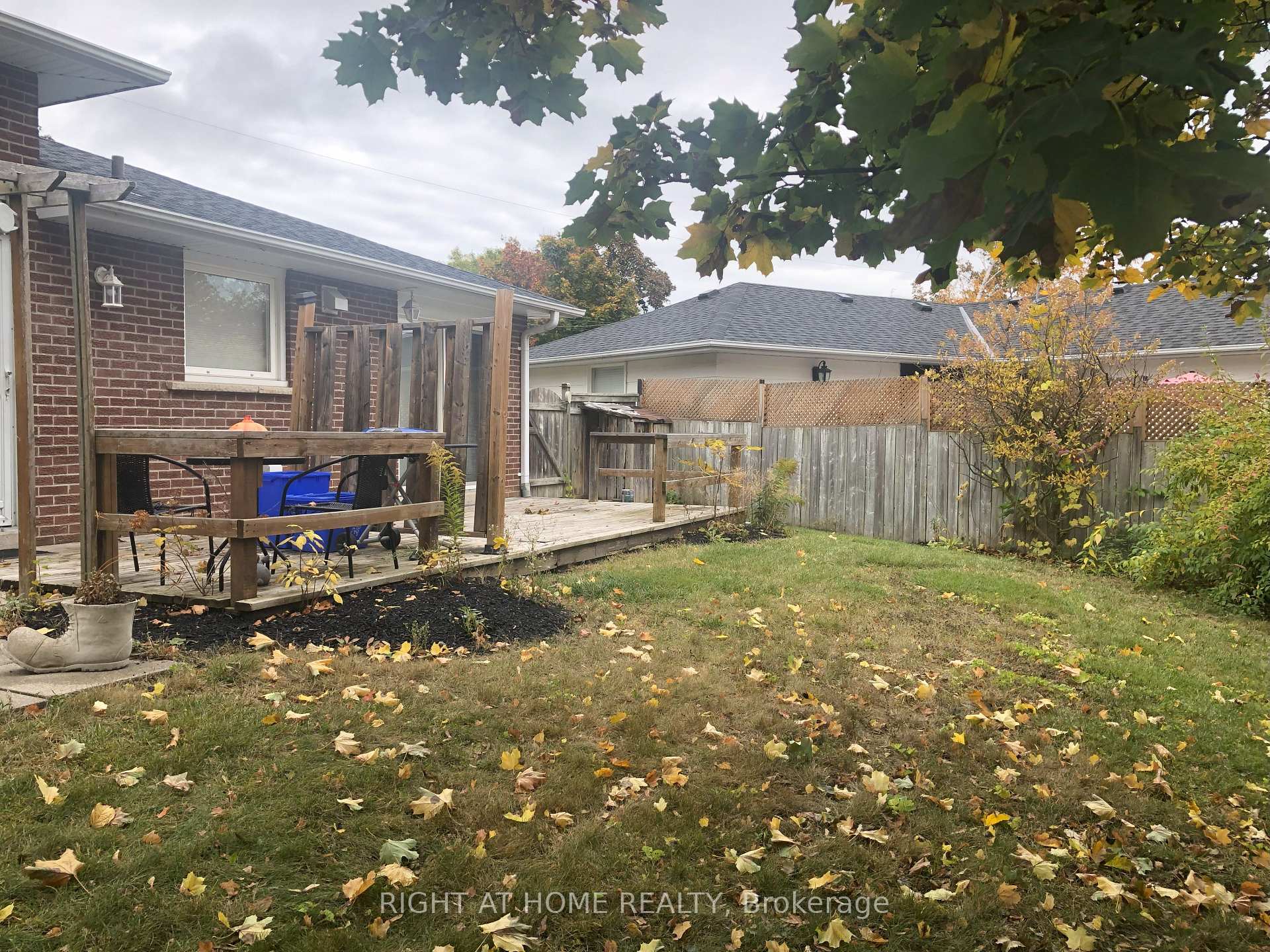 Photo 15 of Unit Upper, 361 Hillcroft Street, Oshawa, O'Neill — HOMEH
