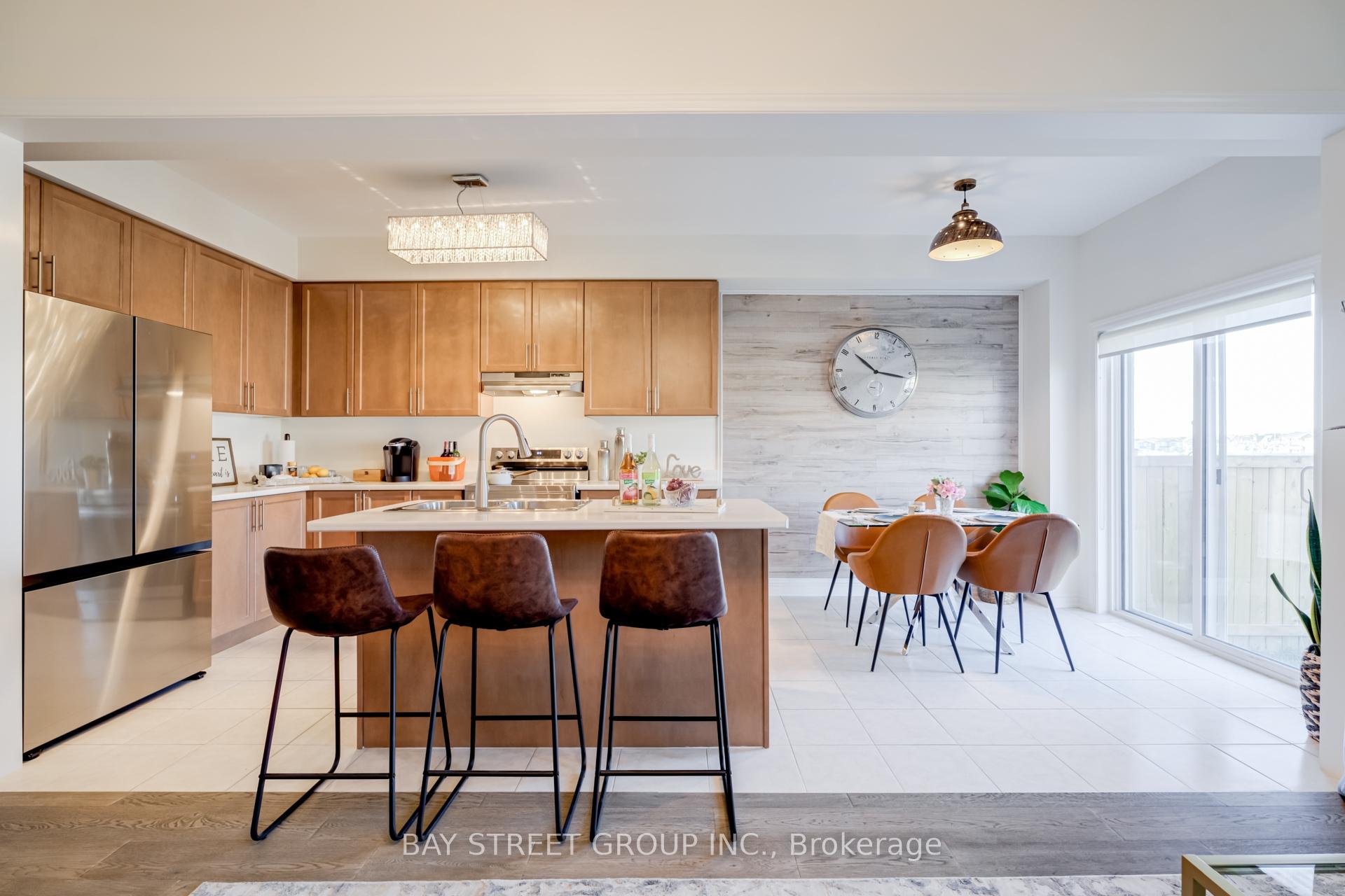 Photo 8 of 2416 Angora Street, Pickering, Rural Pickering — HOMEH