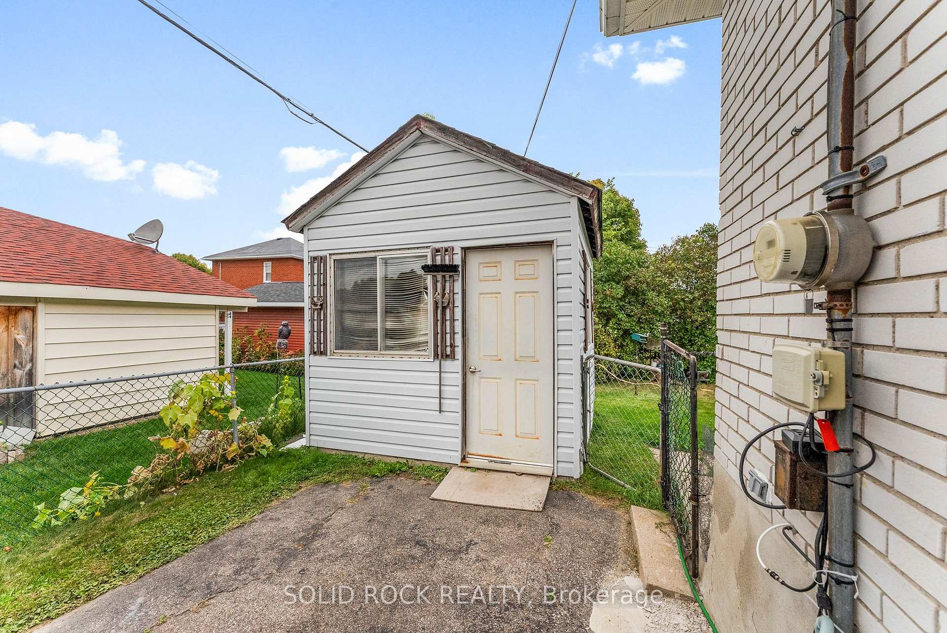 Photo 27 of 923 Raglan Street S, Renfrew — HOMEH