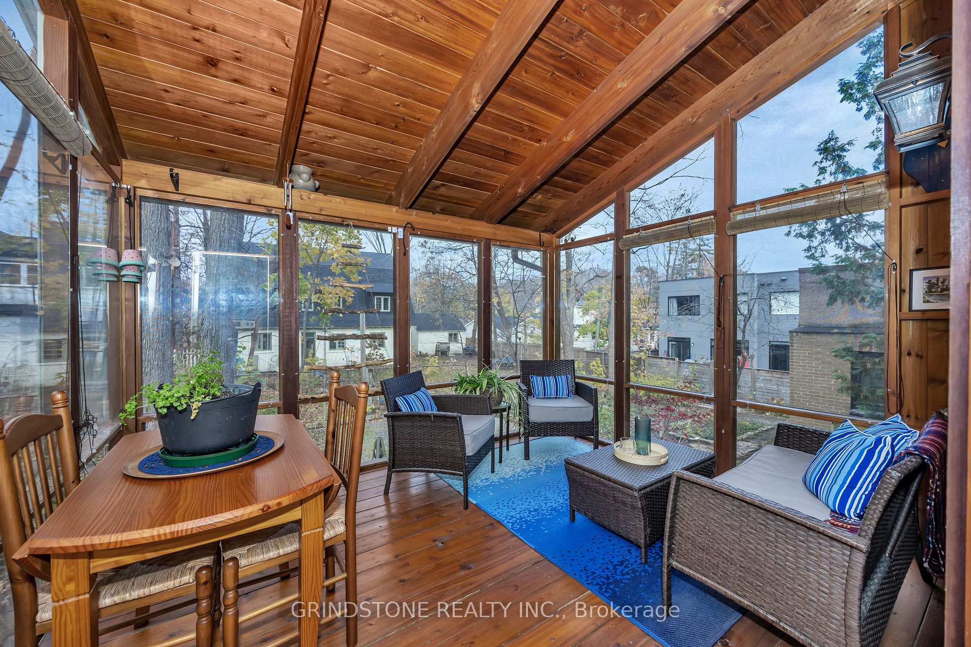 Photo 12 of 45 Corona Avenue, Ottawa, Rockcliffe — HOMEH