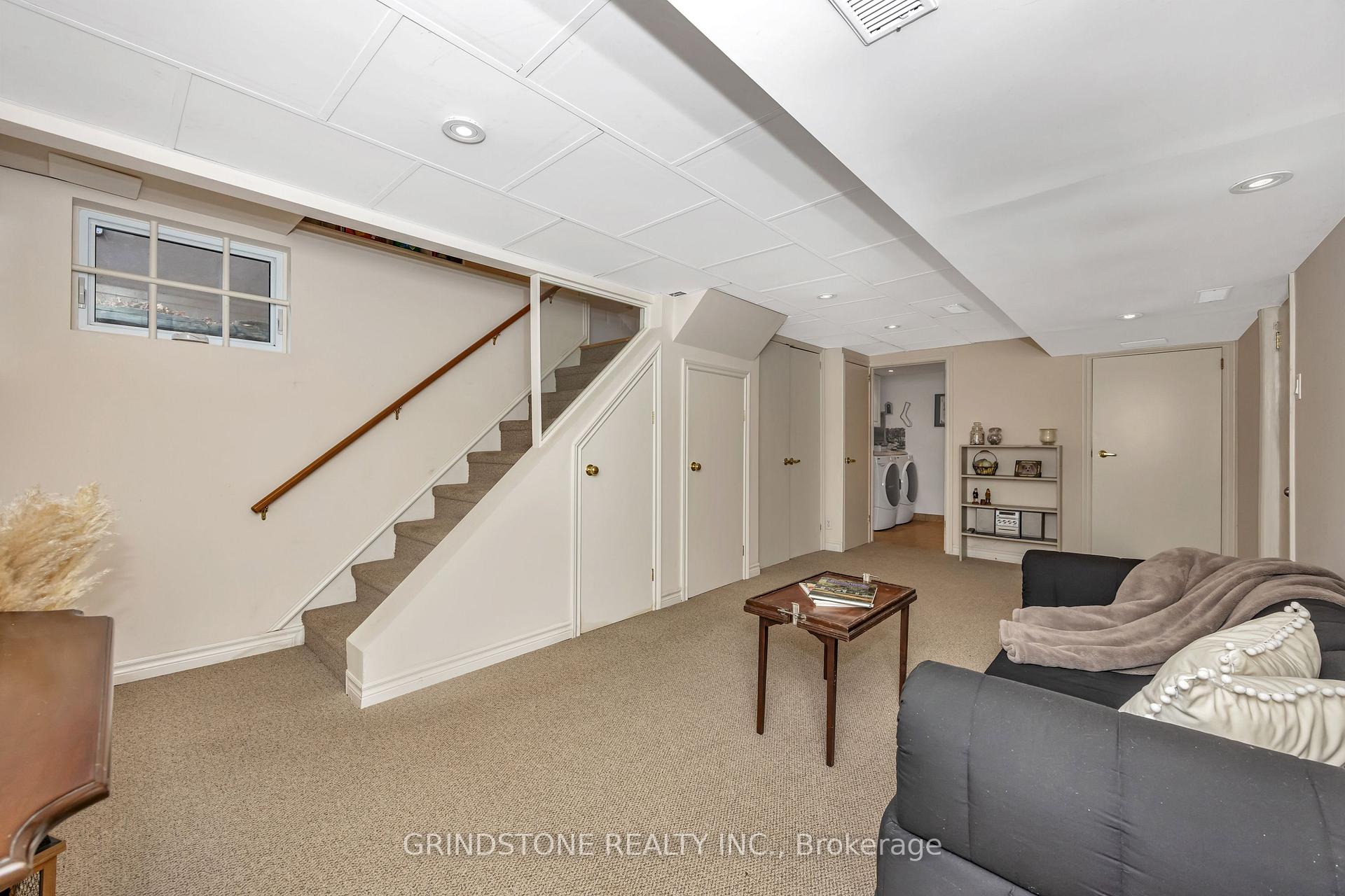 Photo 21 of 45 Corona Avenue, Ottawa, Rockcliffe — HOMEH
