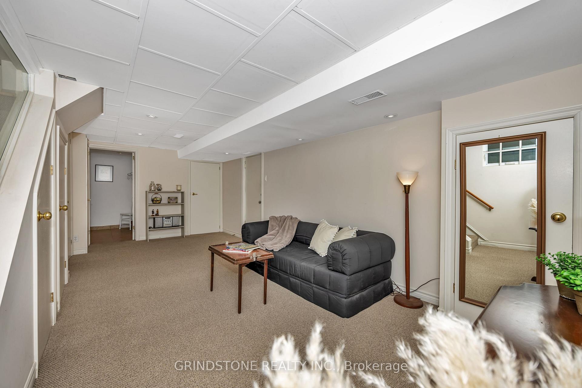 Photo 25 of 45 Corona Avenue, Ottawa, Rockcliffe — HOMEH
