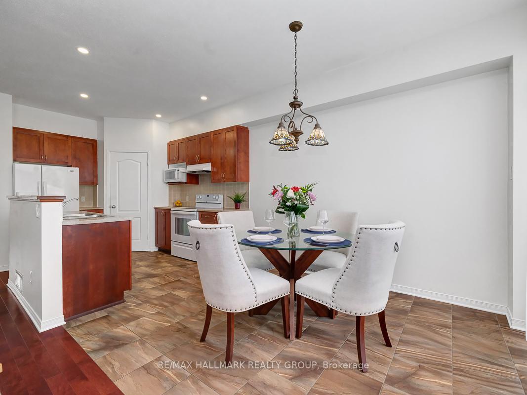 Photo 7 of 1408 Comfrey Crescent, Ottawa, Notting Hill/Summerside — HOMEH