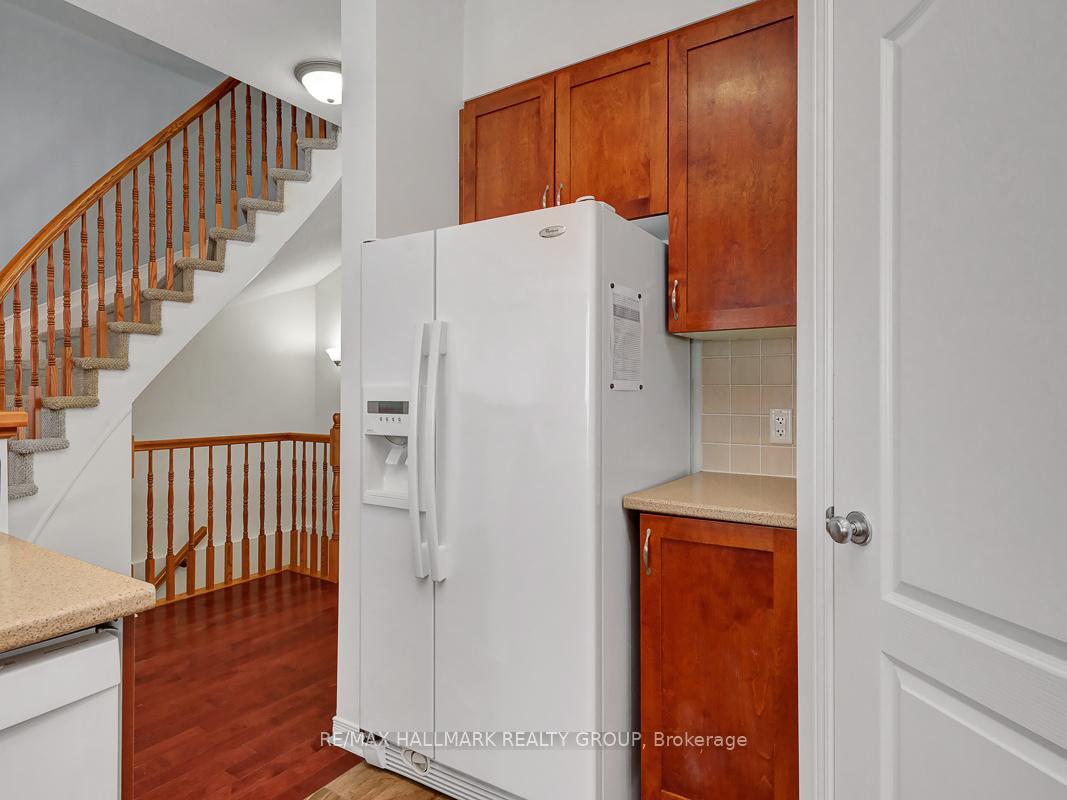 Photo 15 of 1408 Comfrey Crescent, Ottawa, Notting Hill/Summerside — HOMEH