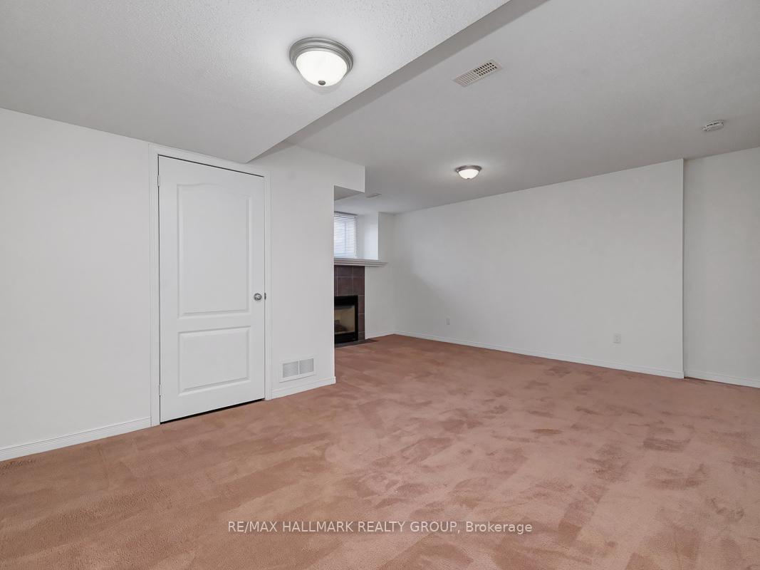 Photo 33 of 1408 Comfrey Crescent, Ottawa, Notting Hill/Summerside — HOMEH