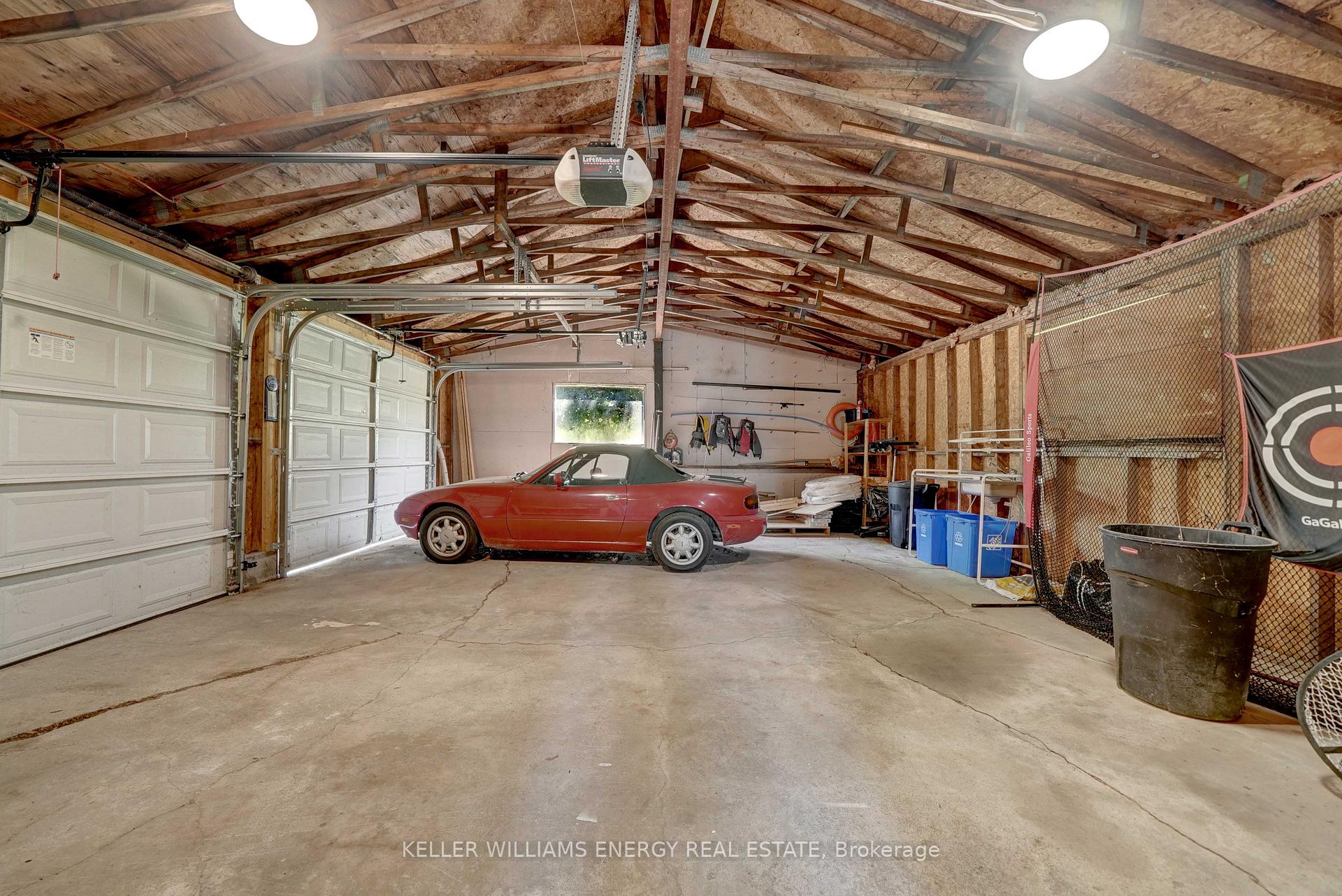 Photo 33 of 2867 County Road 15, Prince Edward County, Sophiasburg Ward — HOMEH