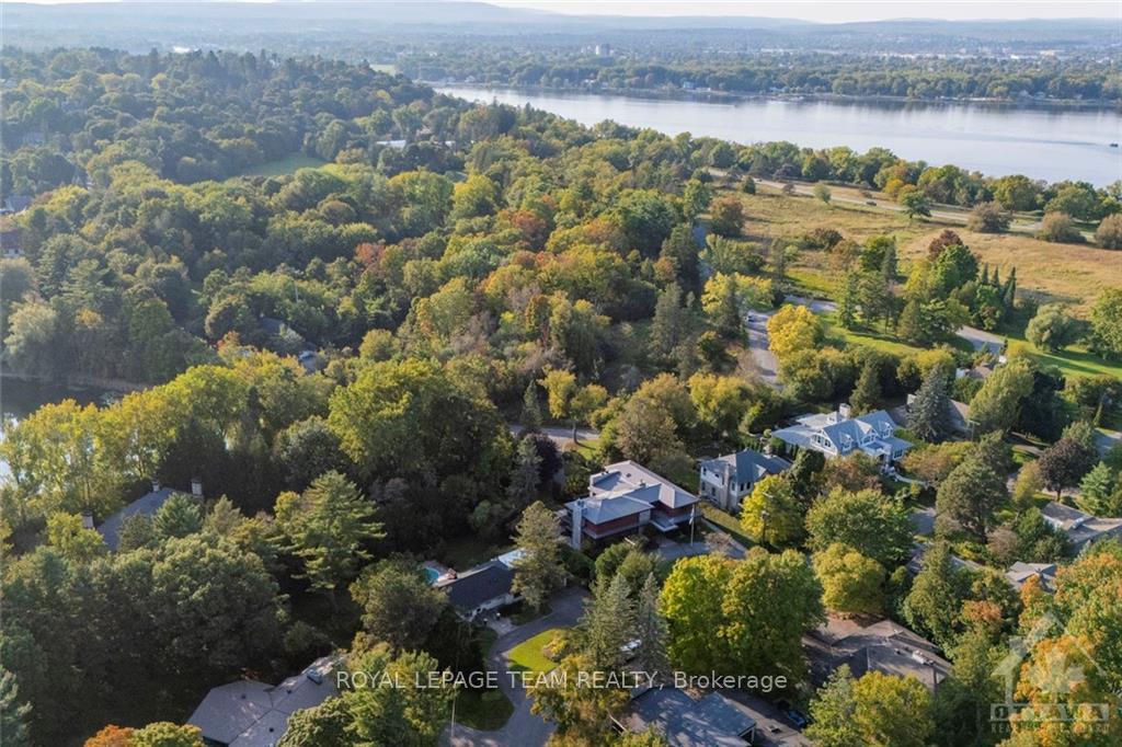 Photo 16 of 65 Lakeway Drive, Ottawa, Rockcliffe — HOMEH