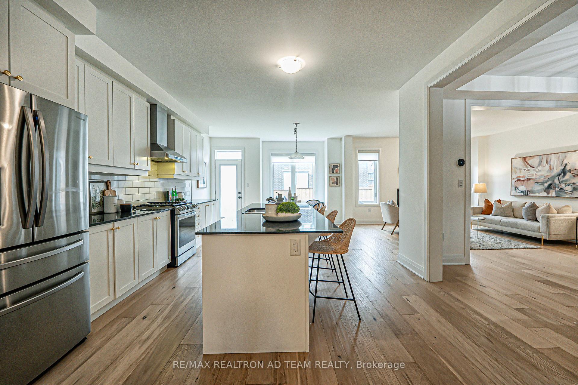 Photo 5 of 3110 Willowridge Path, Pickering, Rural Pickering — HOMEH