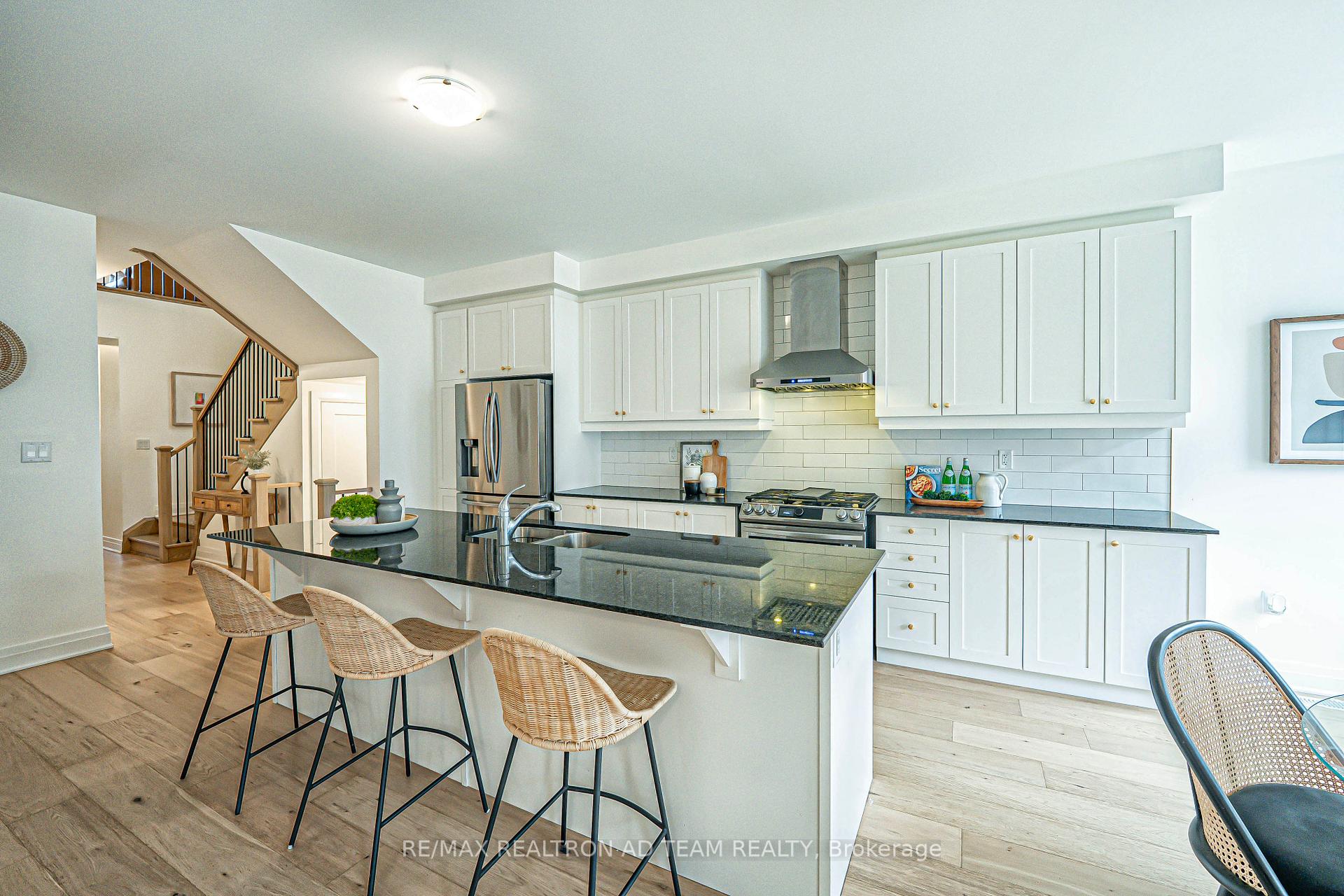 Photo 12 of 3110 Willowridge Path, Pickering, Rural Pickering — HOMEH