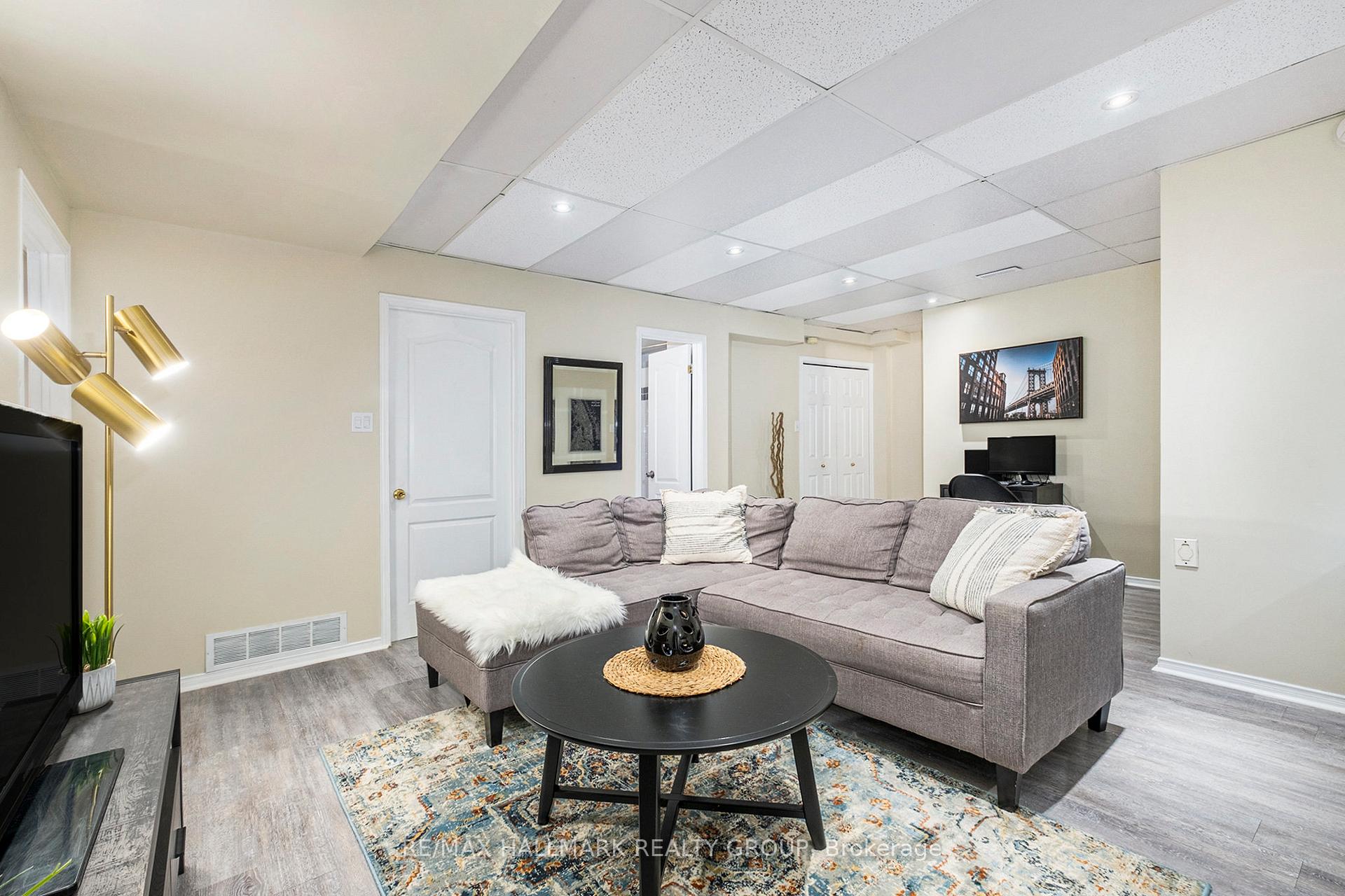 Photo 24 of 668 Apollo Way, Ottawa, Fallingbrook/Pineridge — HOMEH