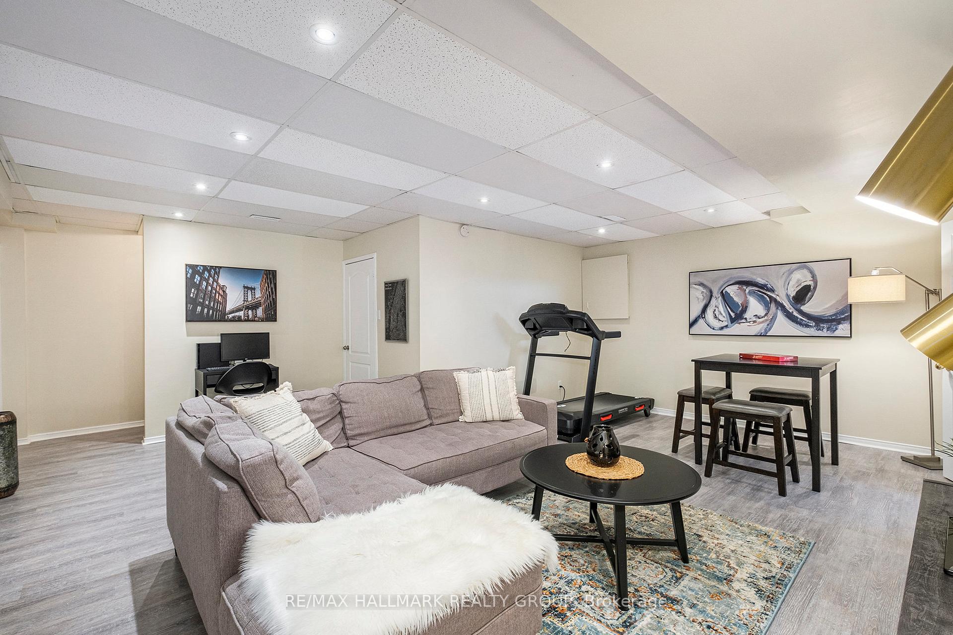 Photo 25 of 668 Apollo Way, Ottawa, Fallingbrook/Pineridge — HOMEH