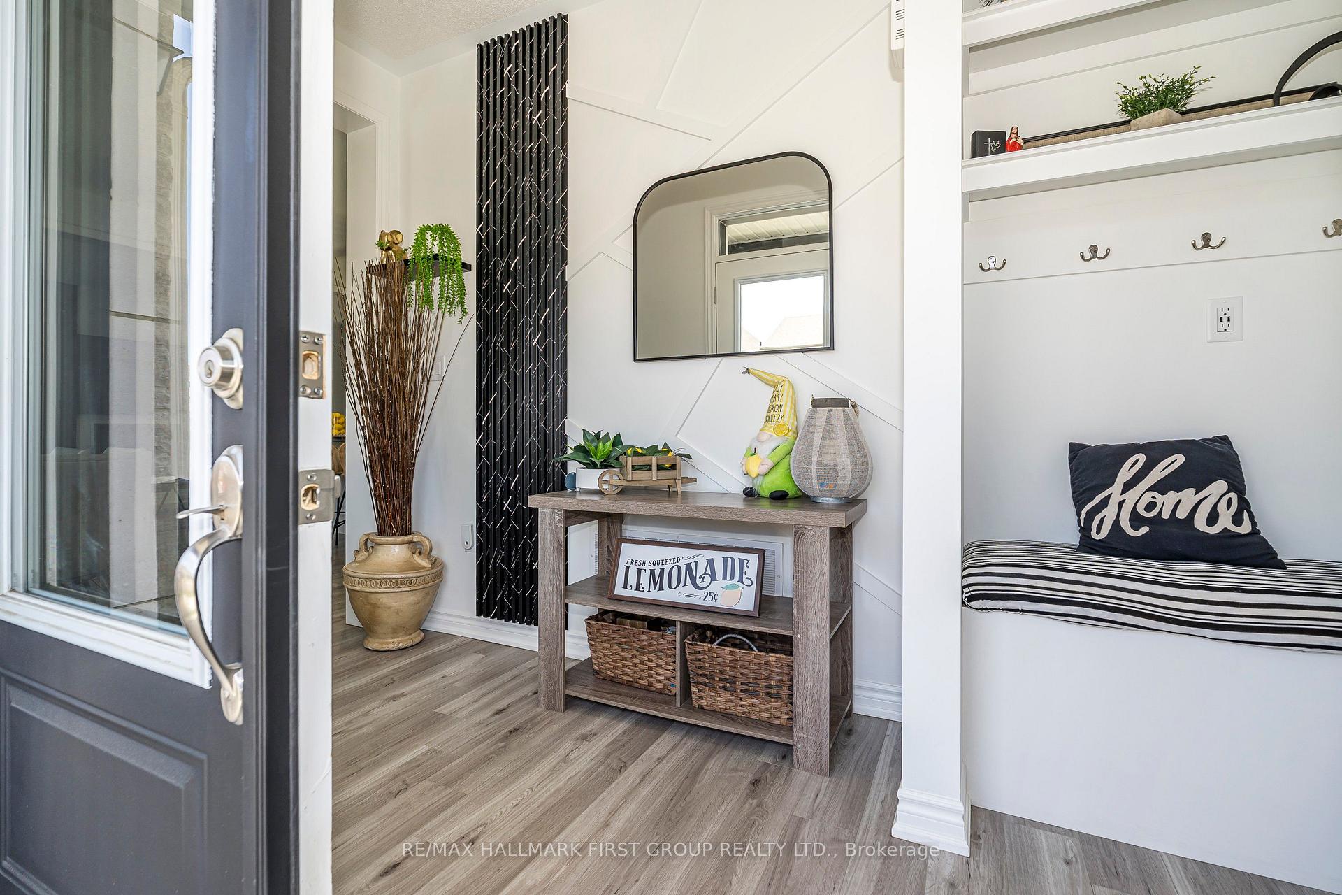 Photo 3 of 1492 Hawktail Path, Pickering, Rural Pickering — HOMEH