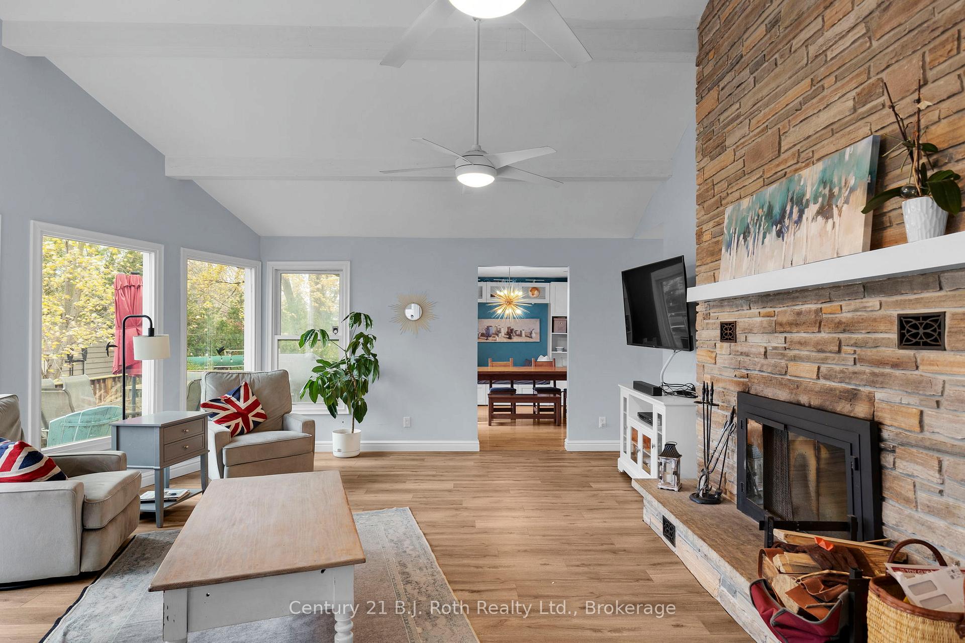 Photo 20 of 3772 Harry's Lane, Ramara, Rural Ramara — HOMEH