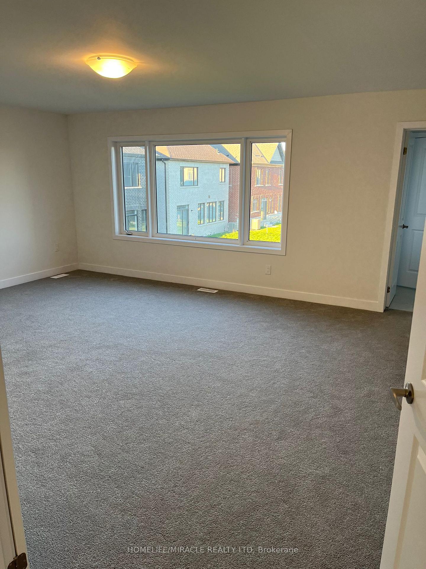 Photo 16 of 257 Flavelle Way, Peterborough, Monaghan Ward 2 — HOMEH