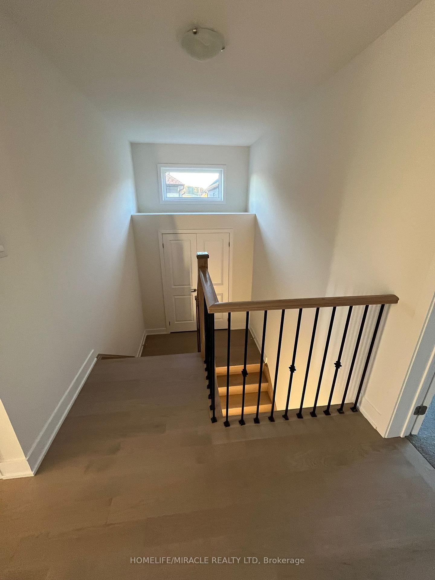 Photo 18 of 257 Flavelle Way, Peterborough, Monaghan Ward 2 — HOMEH
