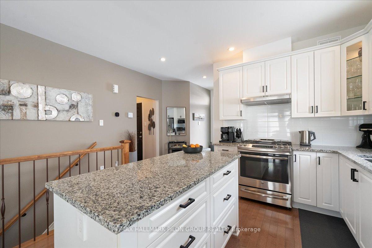 Photo 6 of 209 Brouage Way, Ottawa, Camelot — HOMEH