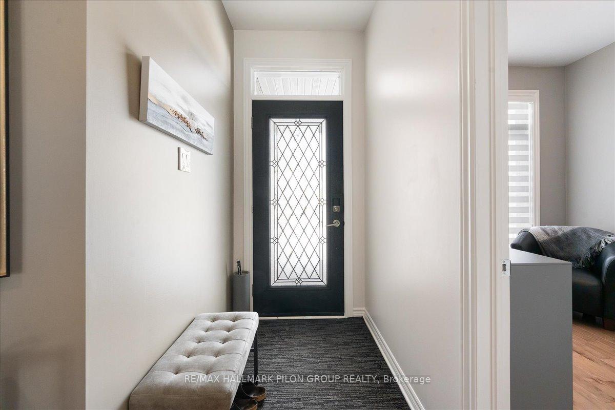 Photo 18 of 209 Brouage Way, Ottawa, Camelot — HOMEH