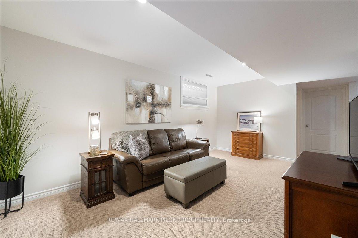 Photo 21 of 209 Brouage Way, Ottawa, Camelot — HOMEH