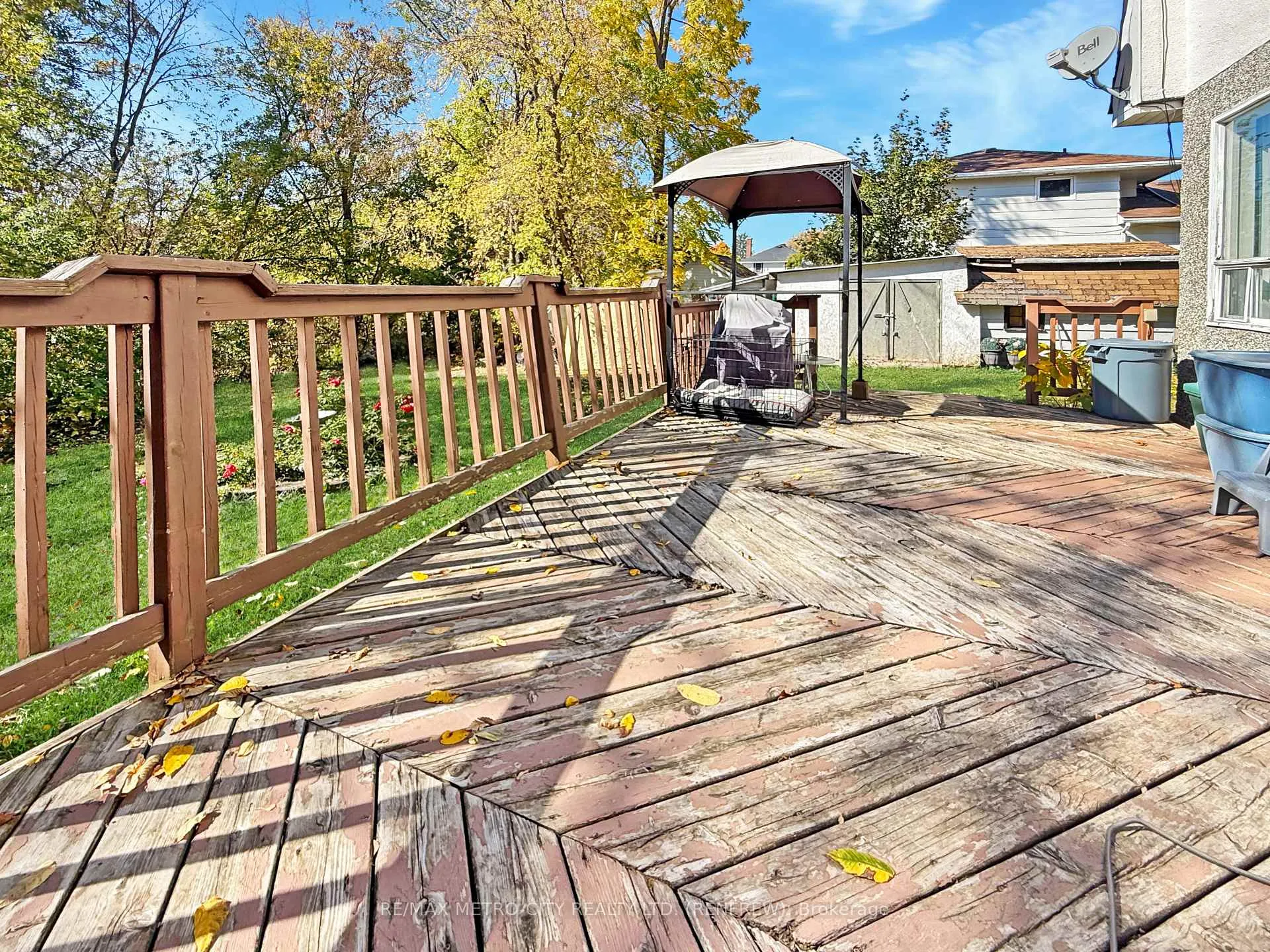 Photo 23 of 330 McLean Street, Renfrew — HOMEH