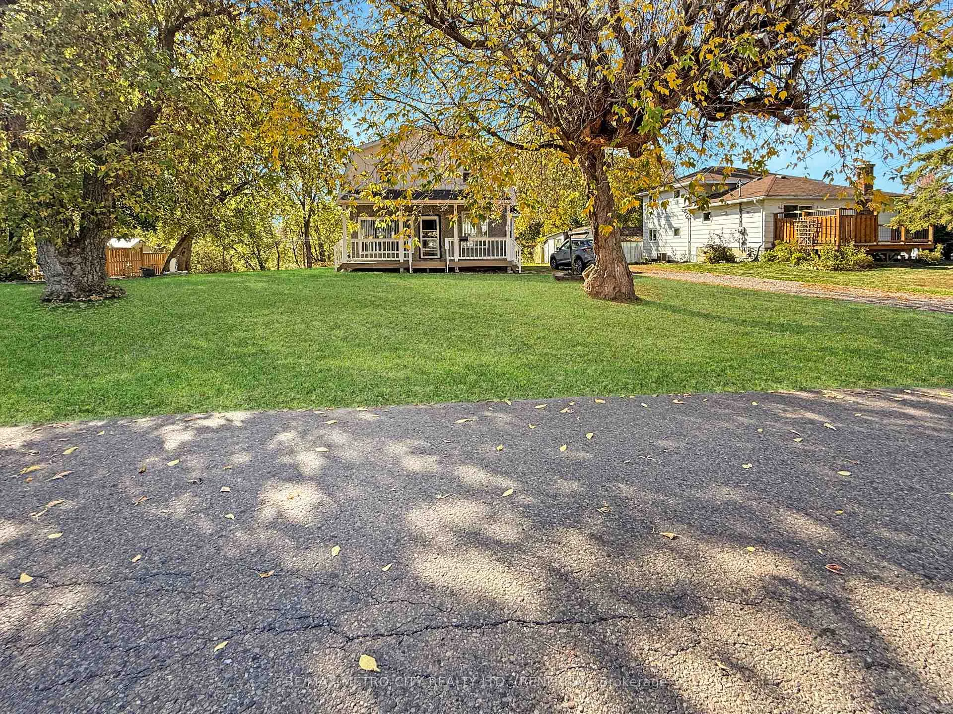 Photo 25 of 330 McLean Street, Renfrew — HOMEH