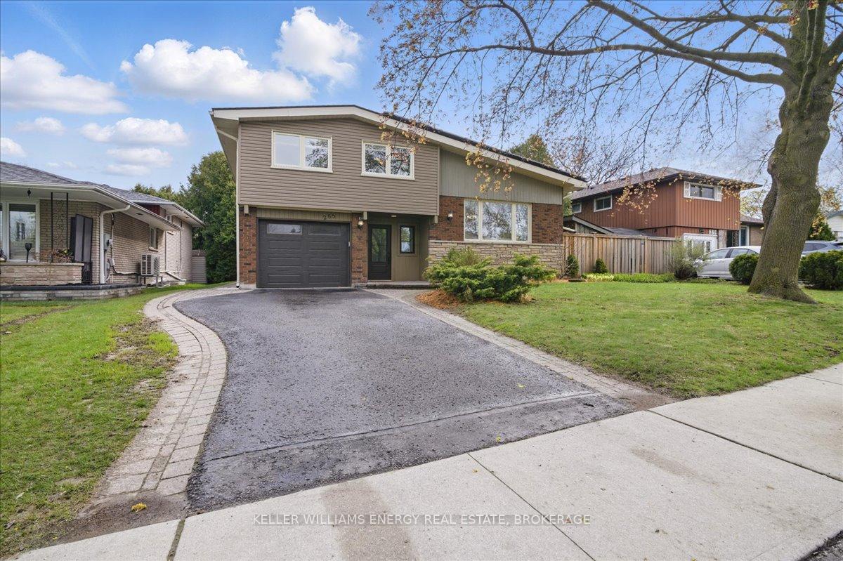 Photo 3 of 285 Central Park Boulevard N, Oshawa, O'Neill — HOMEH