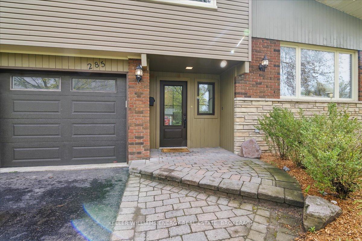 Photo 4 of 285 Central Park Boulevard N, Oshawa, O'Neill — HOMEH