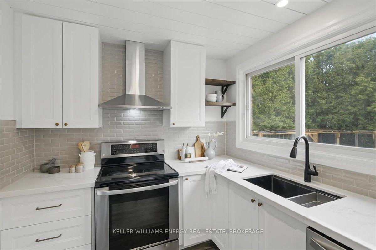 Photo 17 of 285 Central Park Boulevard N, Oshawa, O'Neill — HOMEH