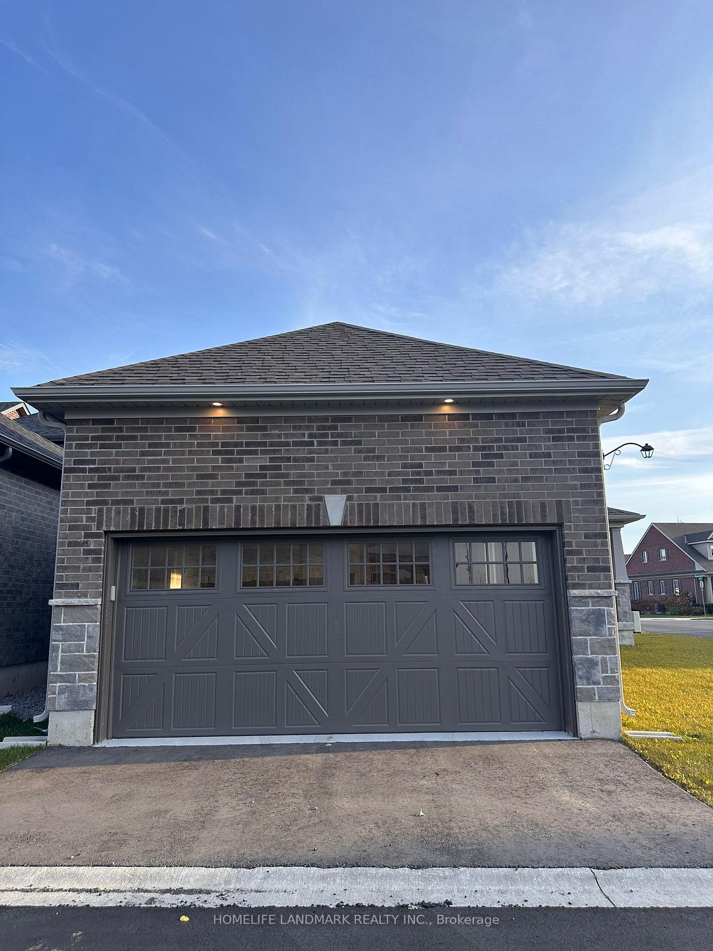 Photo 3 of 1064 Rippingale Trail, Peterborough, Northcrest Ward 5 — HOMEH