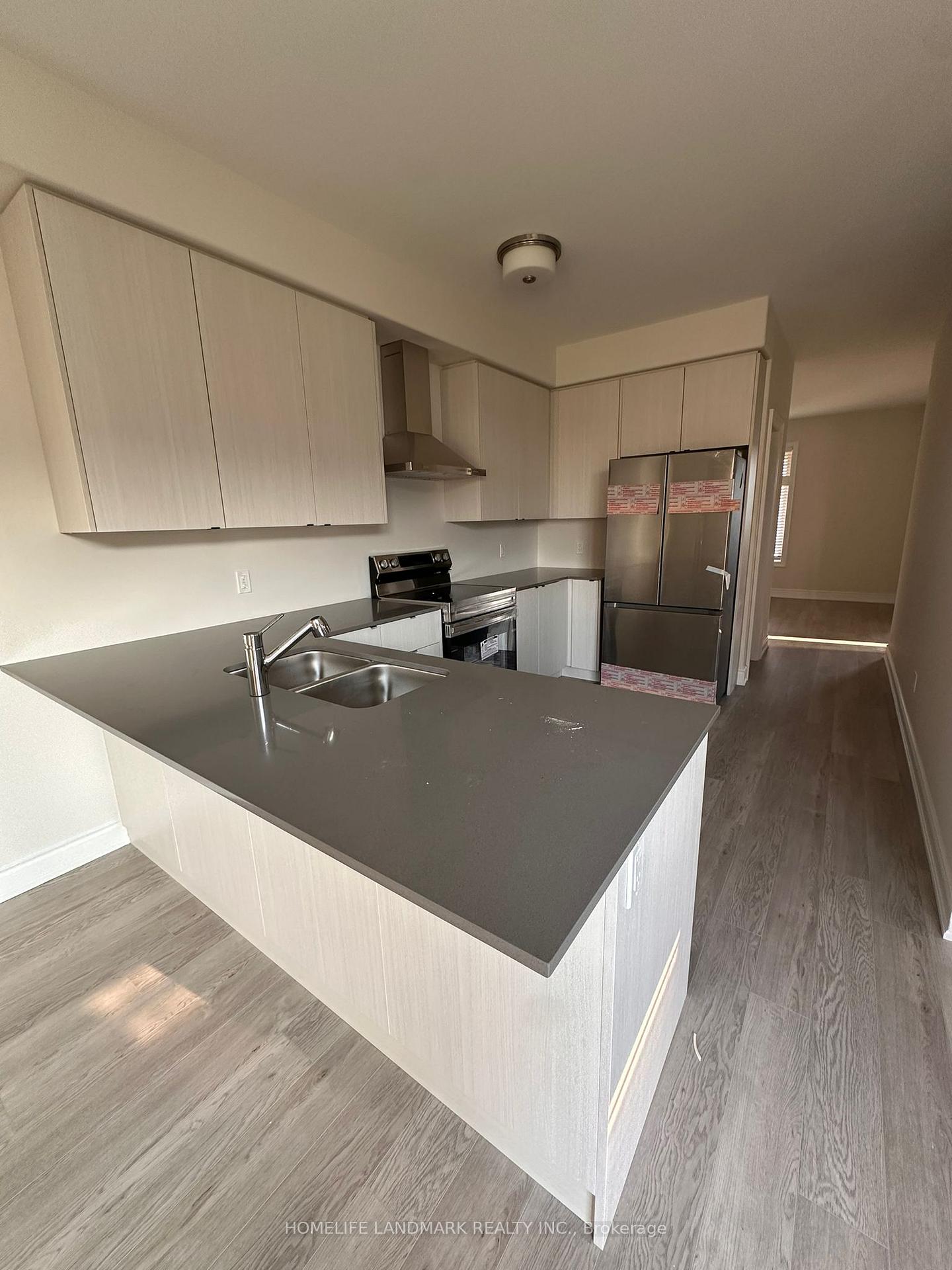 Photo 7 of 1064 Rippingale Trail, Peterborough, Northcrest Ward 5 — HOMEH