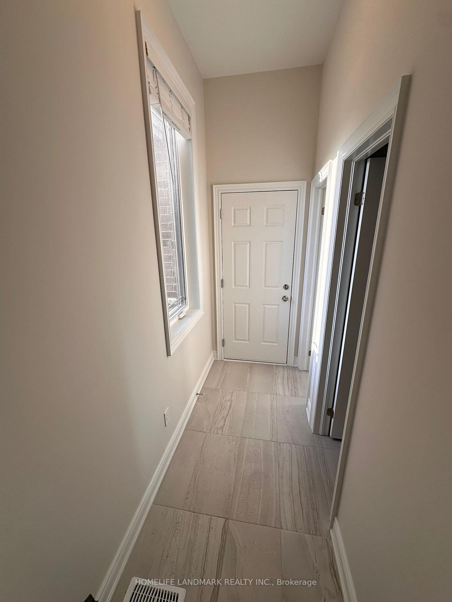 Photo 8 of 1064 Rippingale Trail, Peterborough, Northcrest Ward 5 — HOMEH