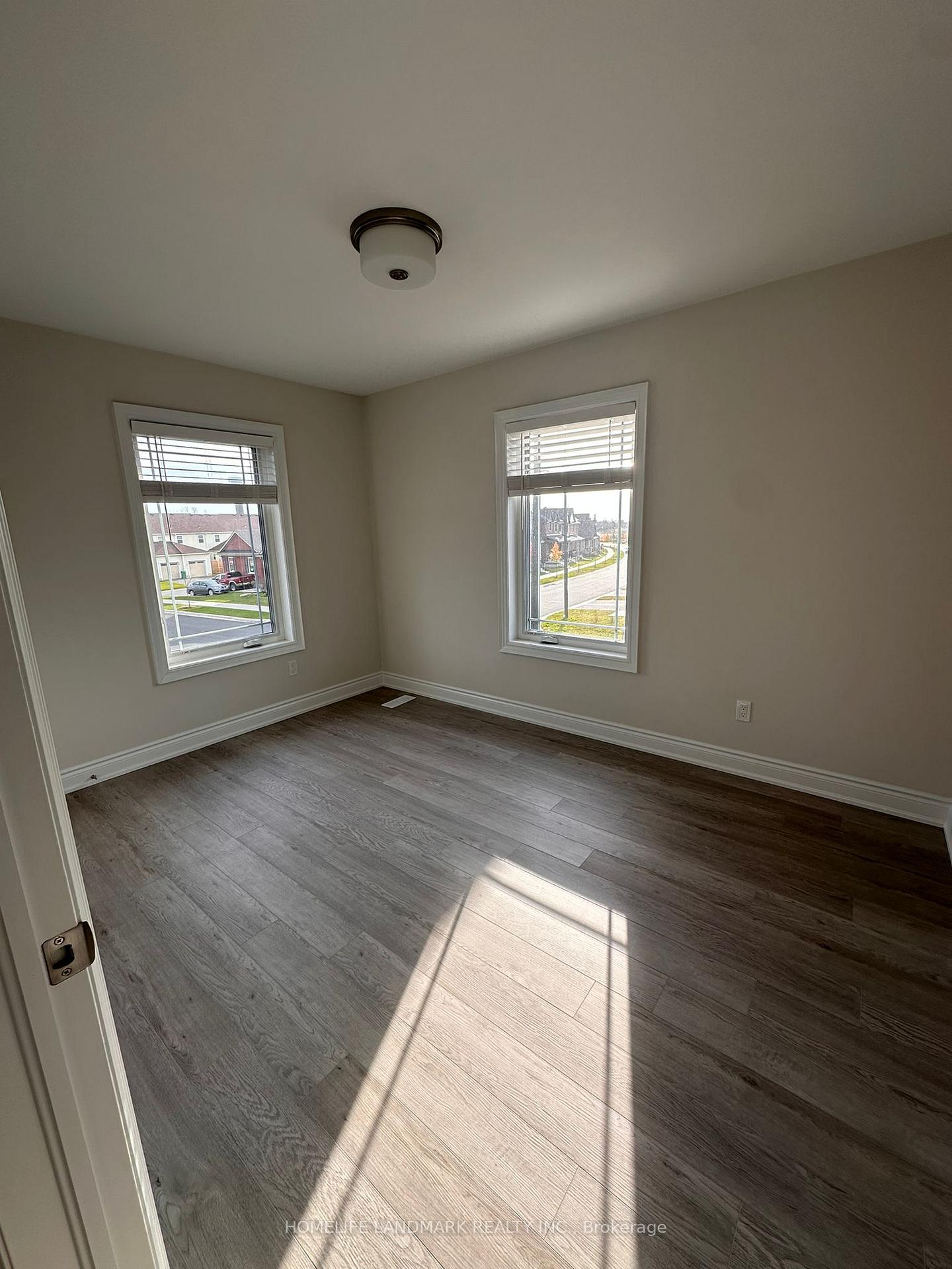 Photo 14 of 1064 Rippingale Trail, Peterborough, Northcrest Ward 5 — HOMEH