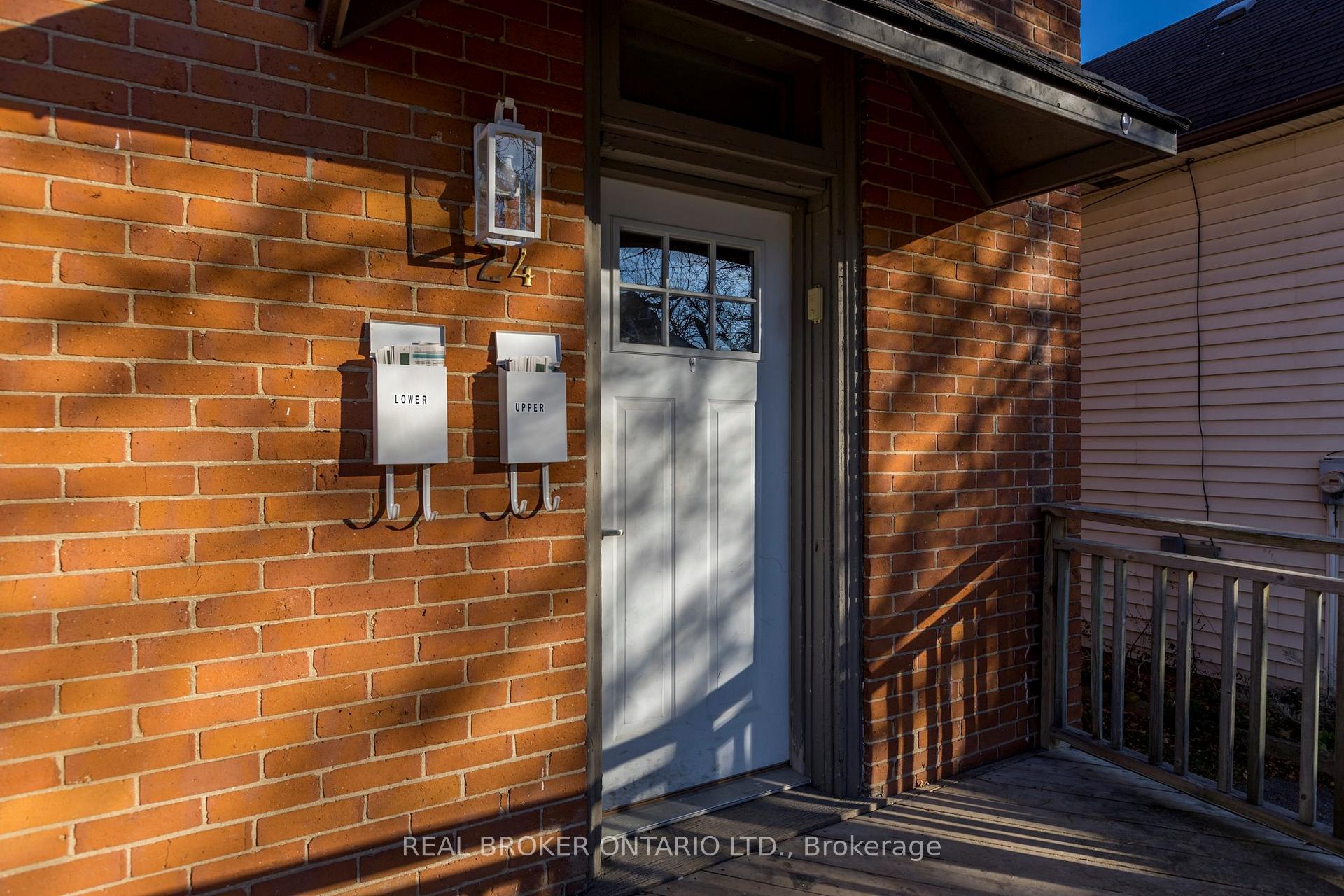 Photo 4 of Unit Upper, 24 Stewart Place, Peterborough, Town Ward 3 — HOMEH