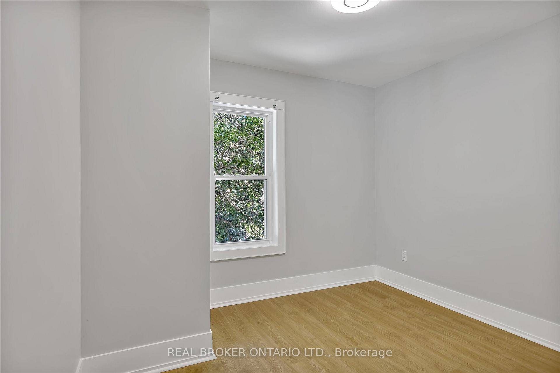 Photo 15 of Unit Upper, 24 Stewart Place, Peterborough, Town Ward 3 — HOMEH