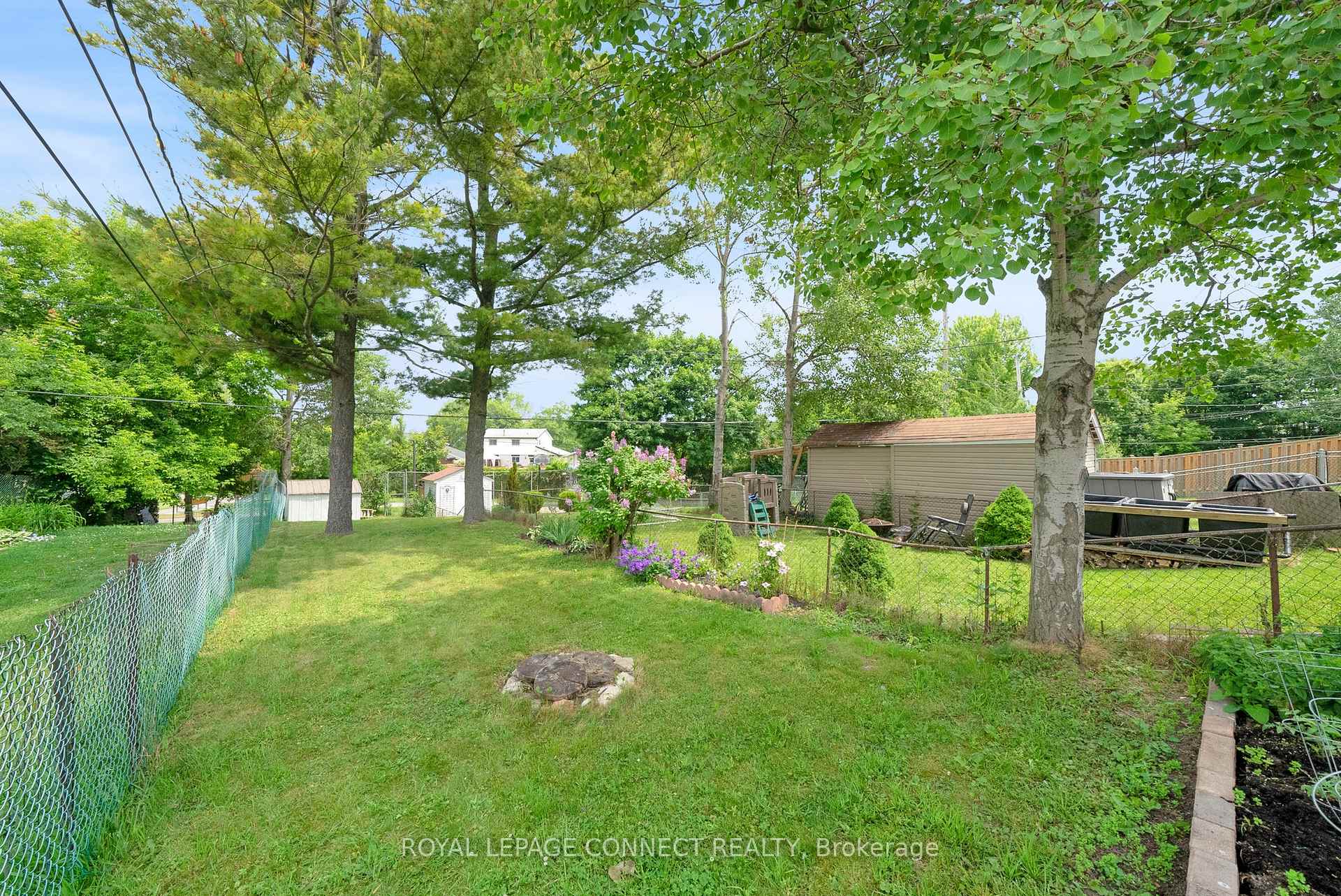 Photo 13 of 732A Krosno Boulevard, Pickering, Bay Ridges — HOMEH