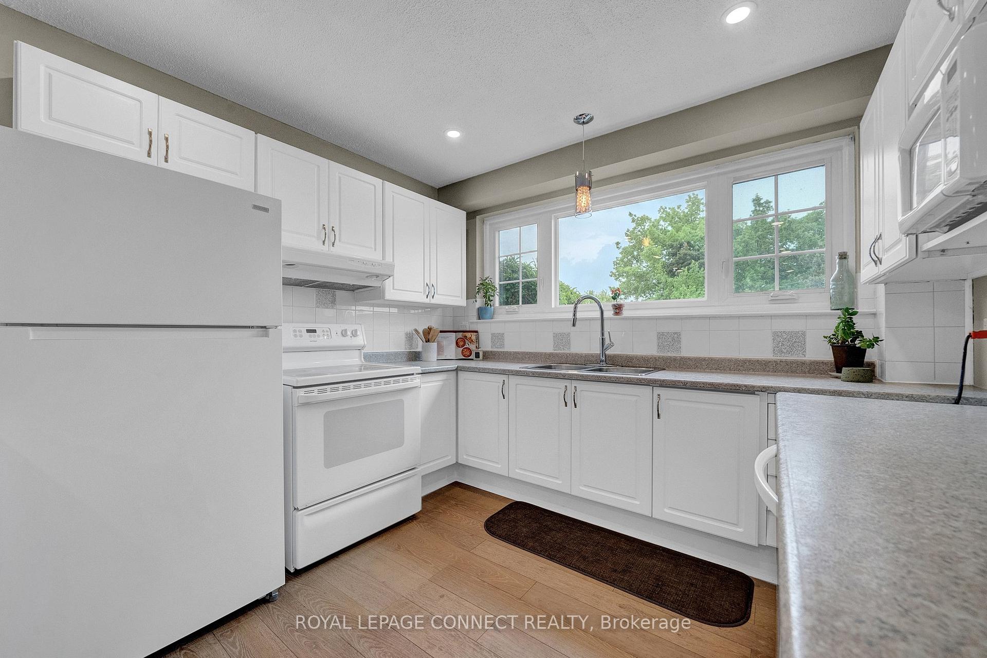 Photo 20 of 732A Krosno Boulevard, Pickering, Bay Ridges — HOMEH