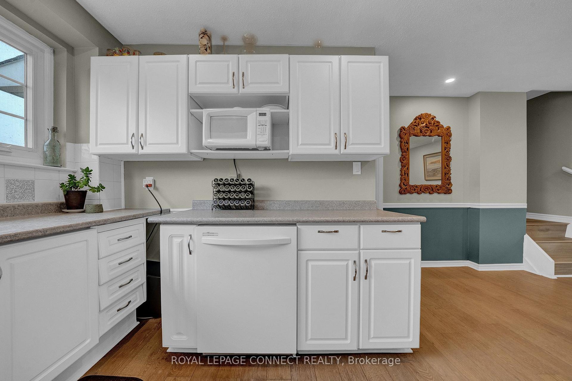 Photo 22 of 732A Krosno Boulevard, Pickering, Bay Ridges — HOMEH