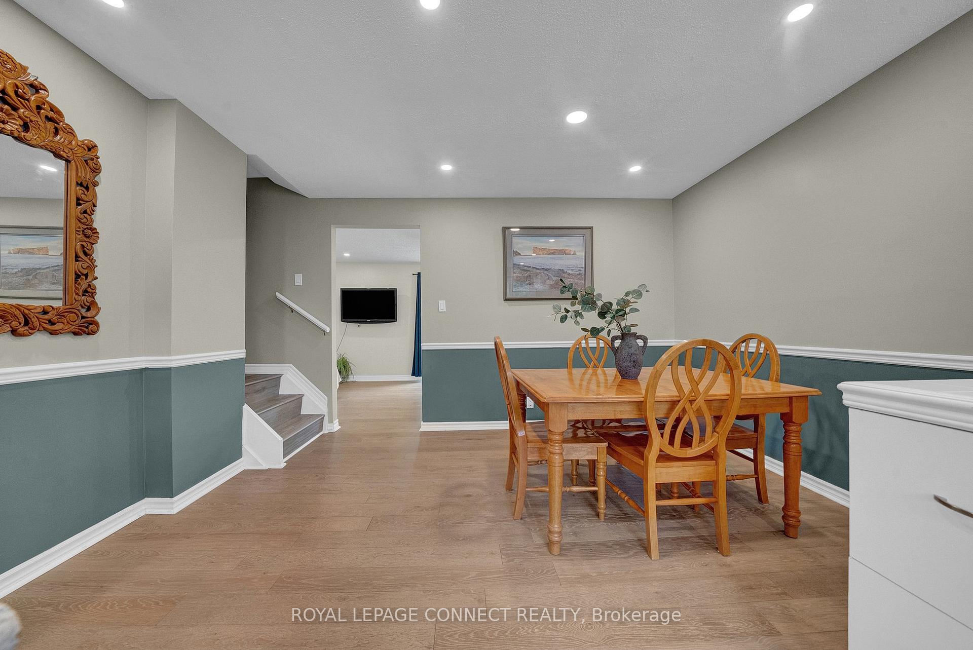 Photo 23 of 732A Krosno Boulevard, Pickering, Bay Ridges — HOMEH