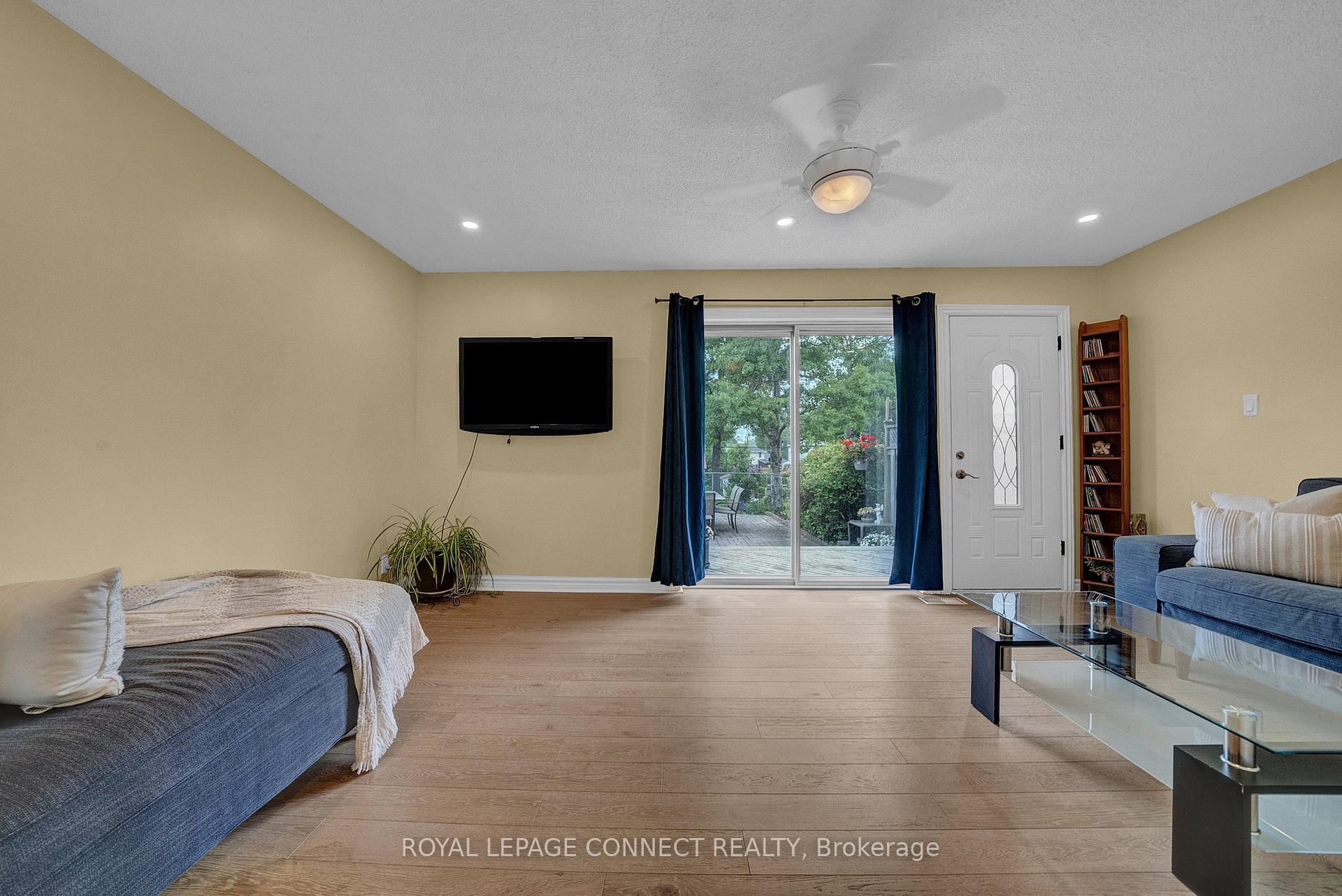 Photo 26 of 732A Krosno Boulevard, Pickering, Bay Ridges — HOMEH