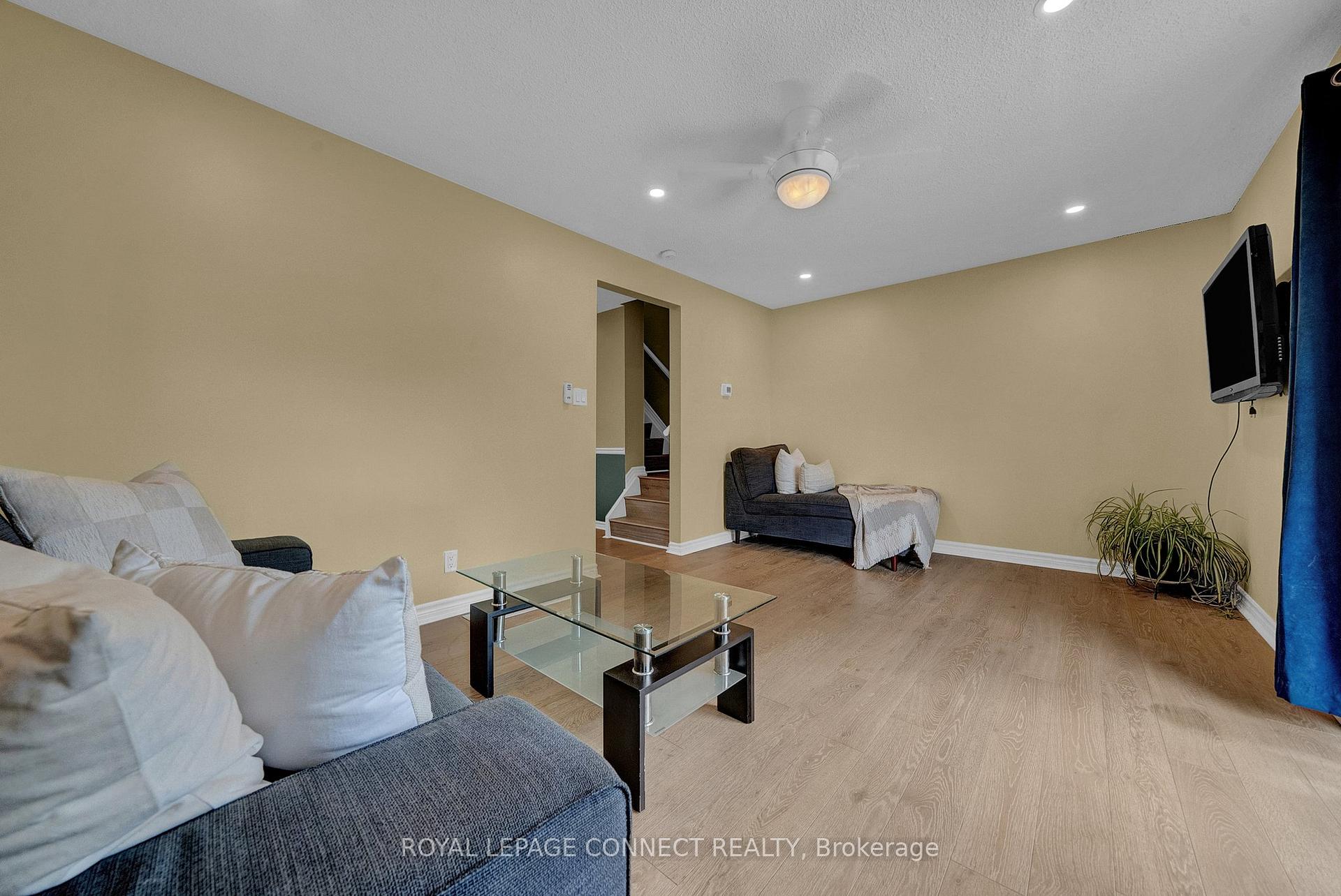 Photo 29 of 732A Krosno Boulevard, Pickering, Bay Ridges — HOMEH