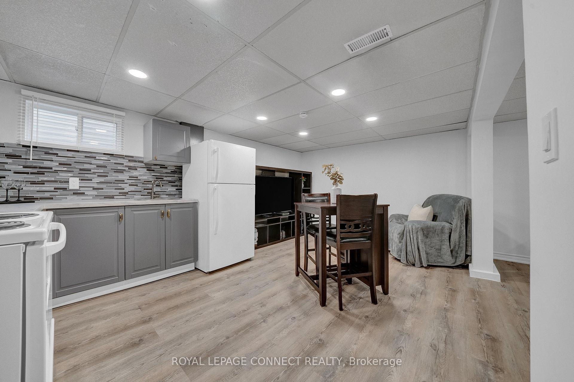 Photo 37 of 732A Krosno Boulevard, Pickering, Bay Ridges — HOMEH