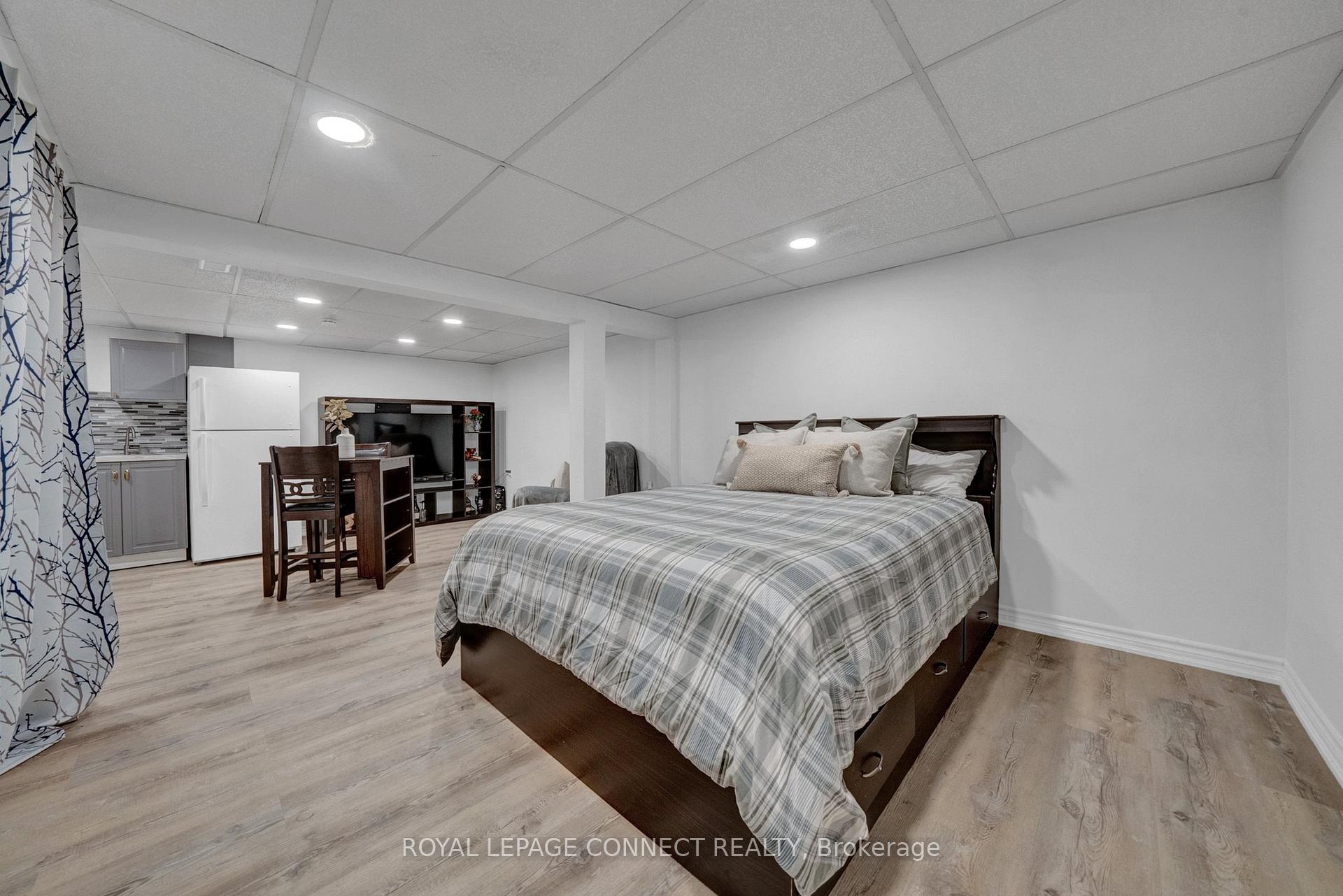 Photo 41 of 732A Krosno Boulevard, Pickering, Bay Ridges — HOMEH
