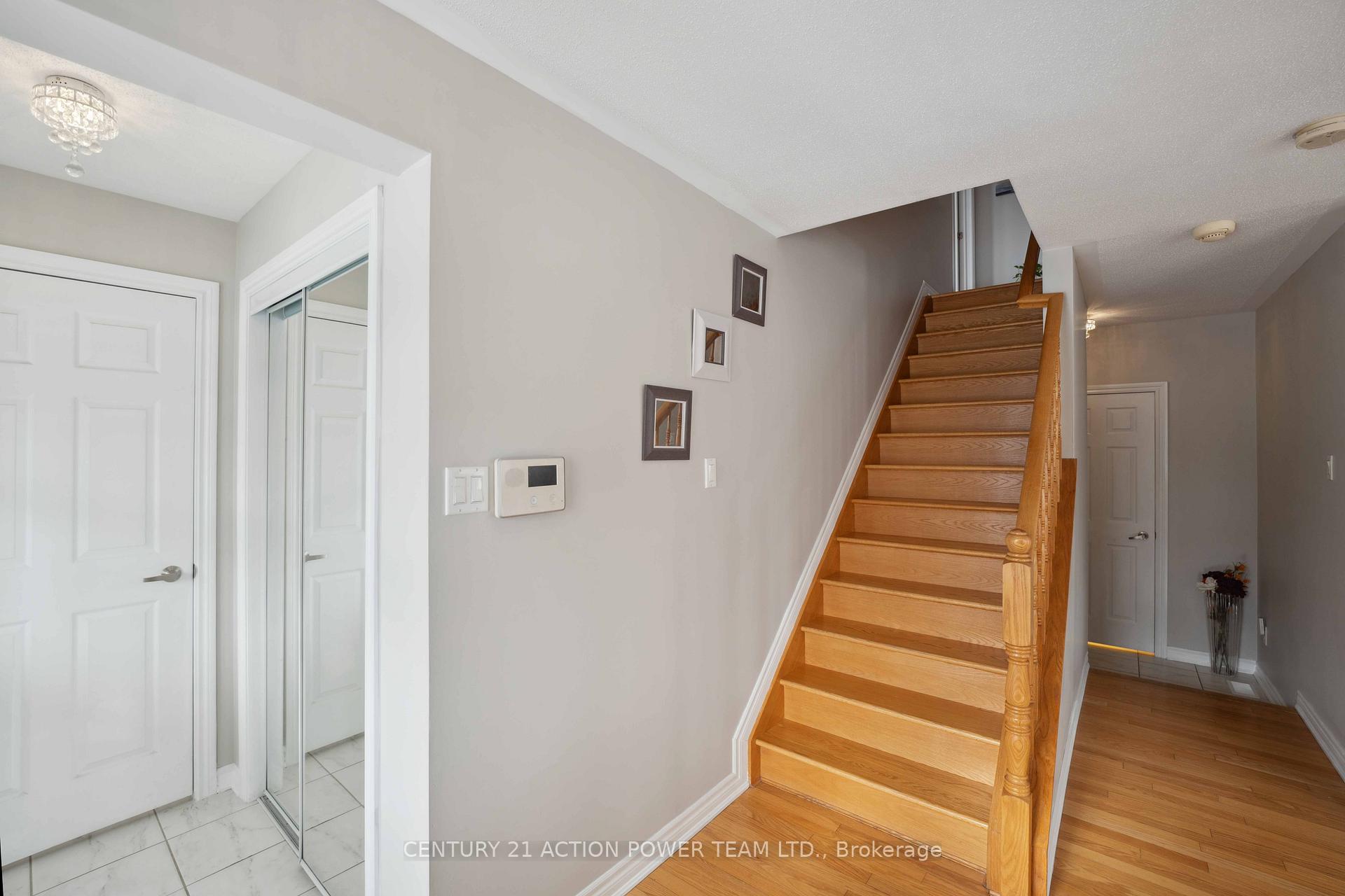 Photo 13 of 582 Sunlit Circle, Ottawa, Notting Hill/Summerside — HOMEH