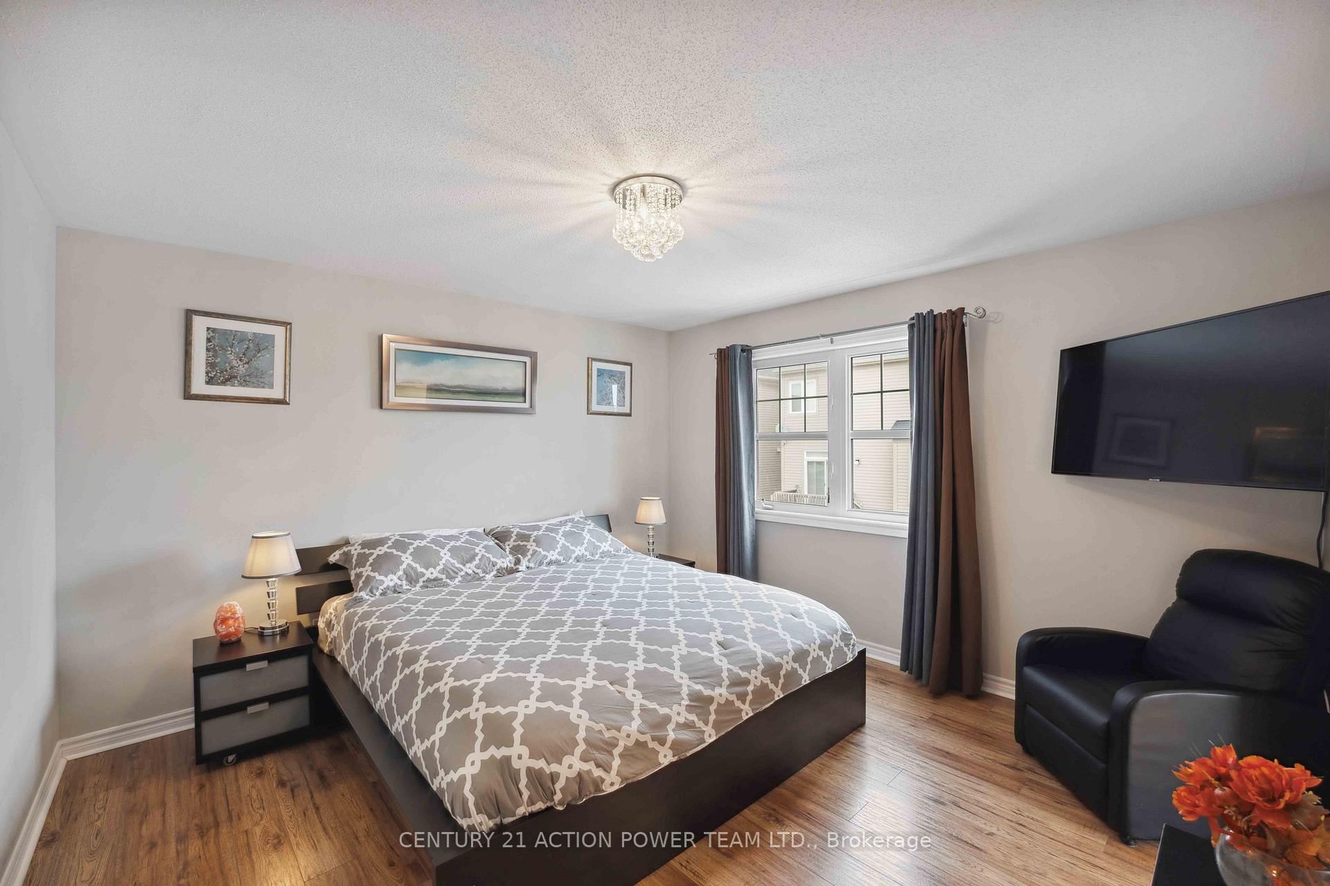 Photo 15 of 582 Sunlit Circle, Ottawa, Notting Hill/Summerside — HOMEH