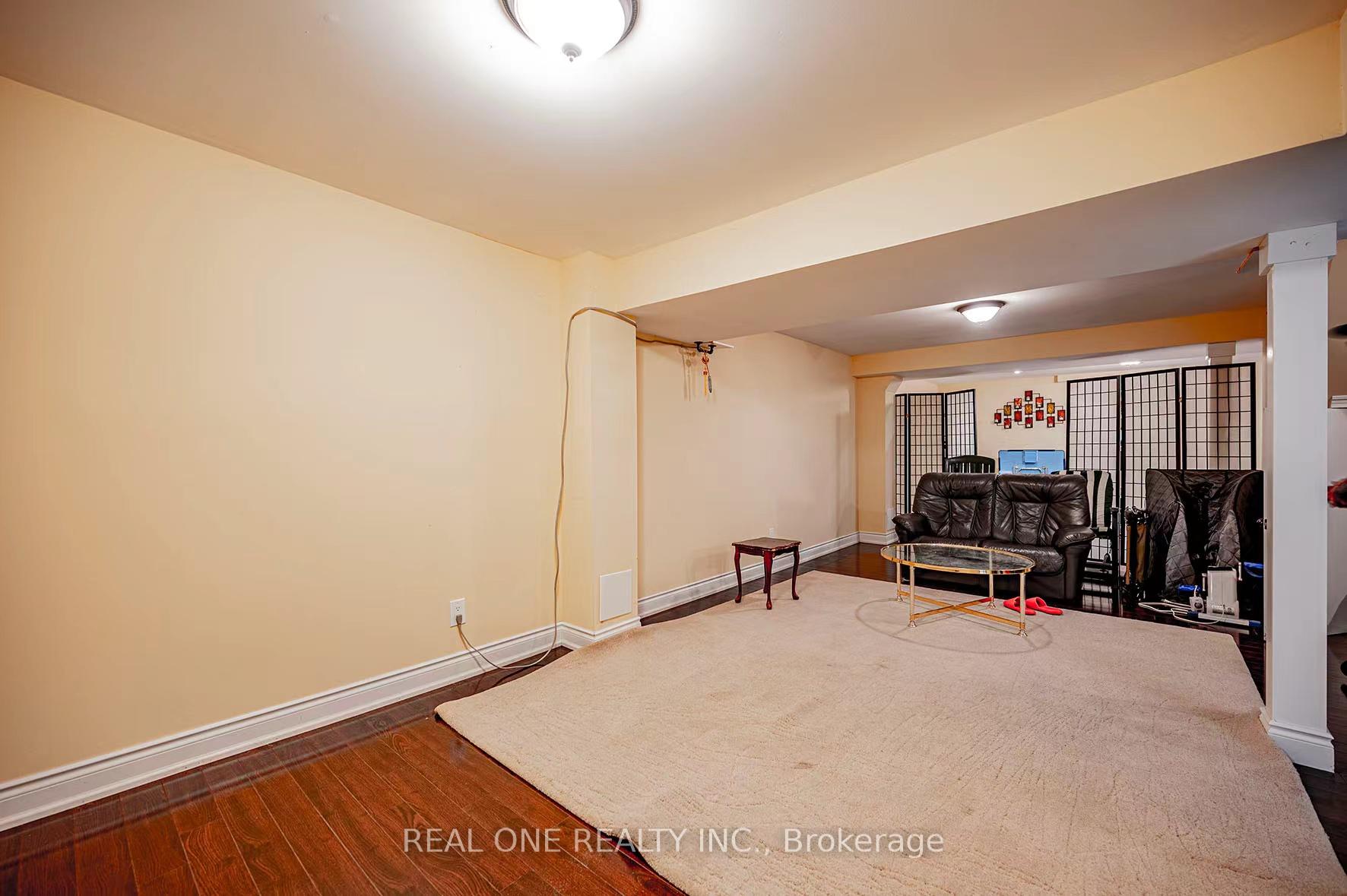 Photo 16 of 560 Dahlia Crescent, Pickering, Rosebank — HOMEH
