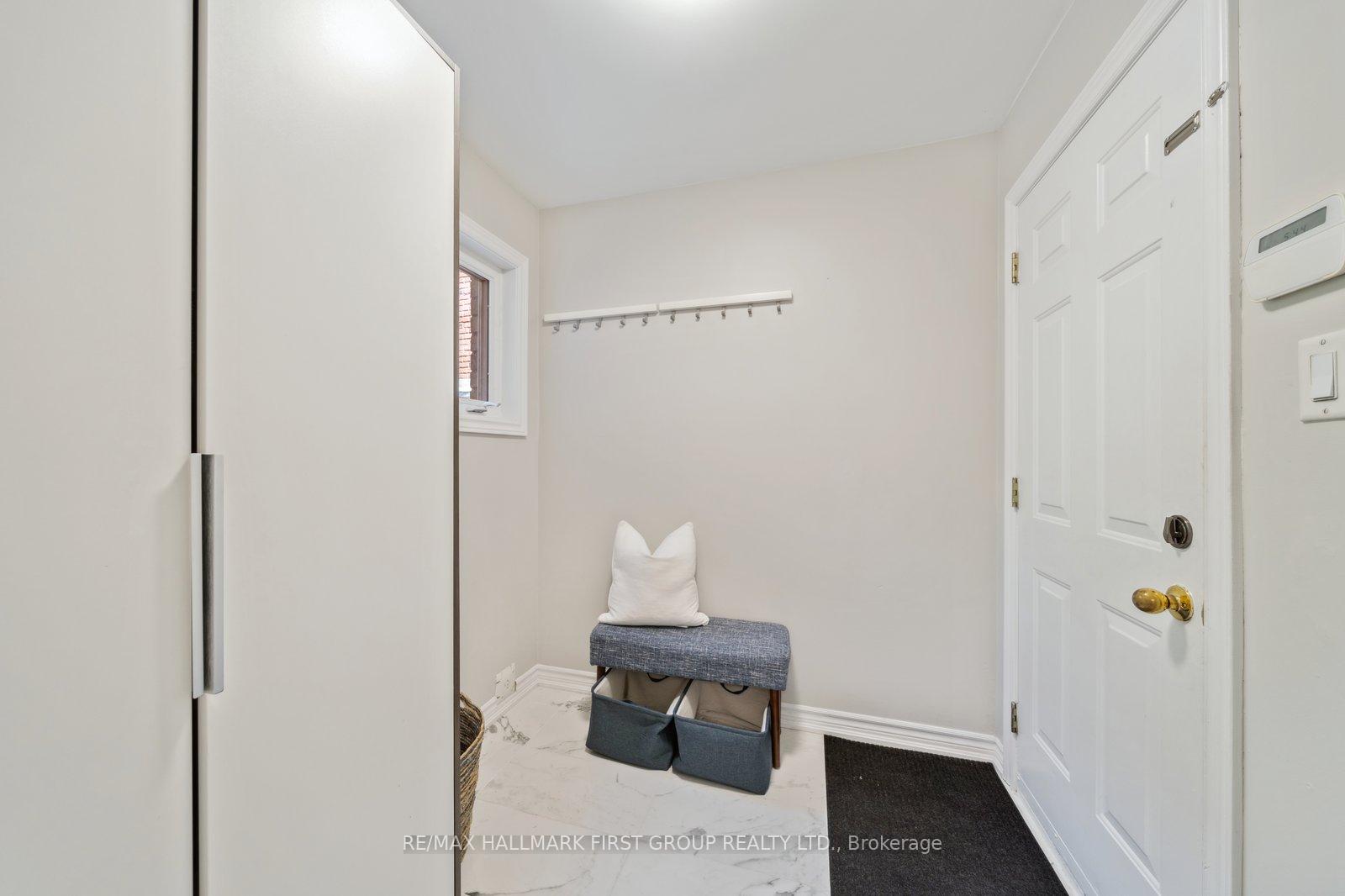 Photo 20 of 1873 Fairport Road, Pickering, Dunbarton — HOMEH