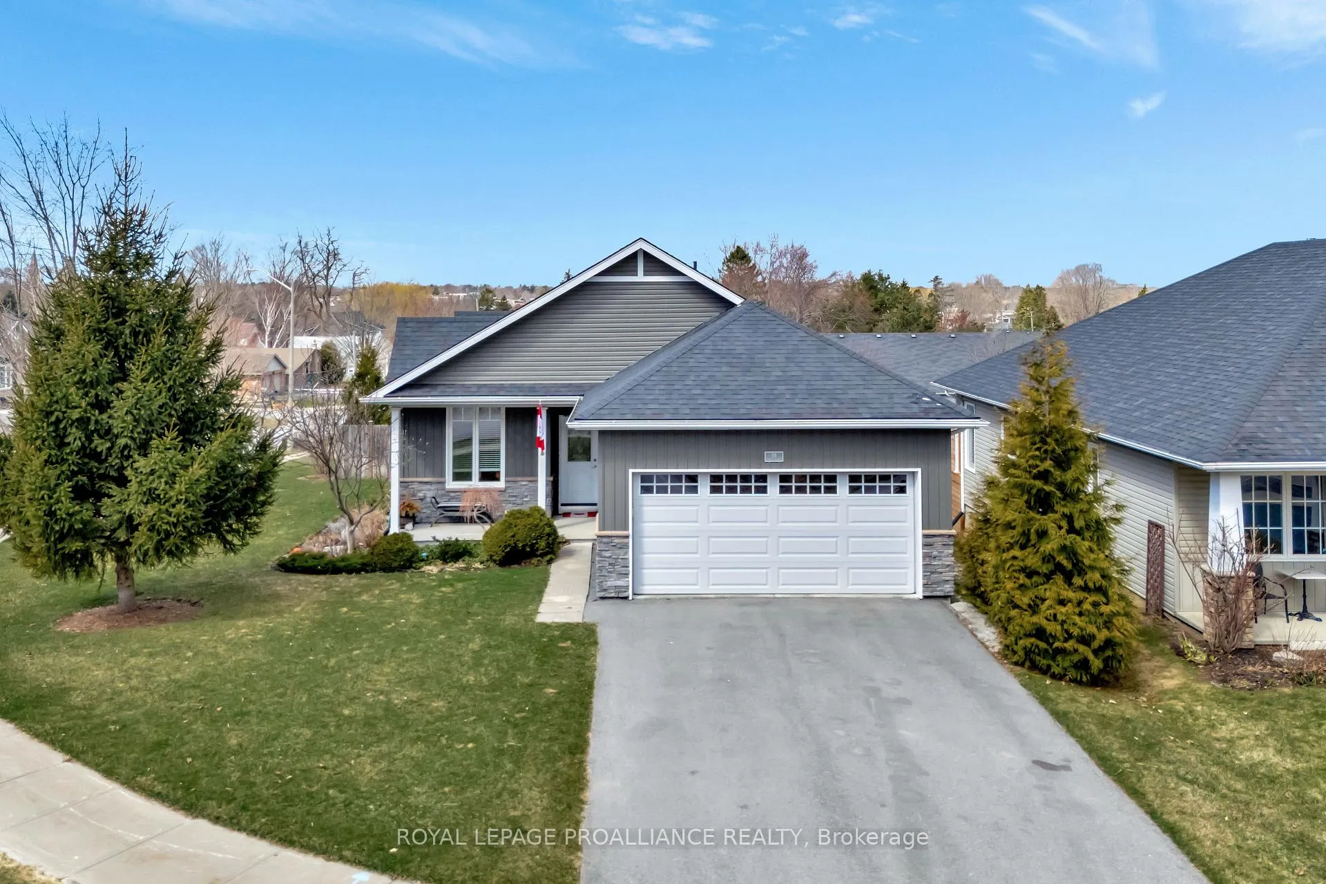 Photo 1 of 39 Owen Street, Prince Edward County, Hallowell Ward — HOMEH