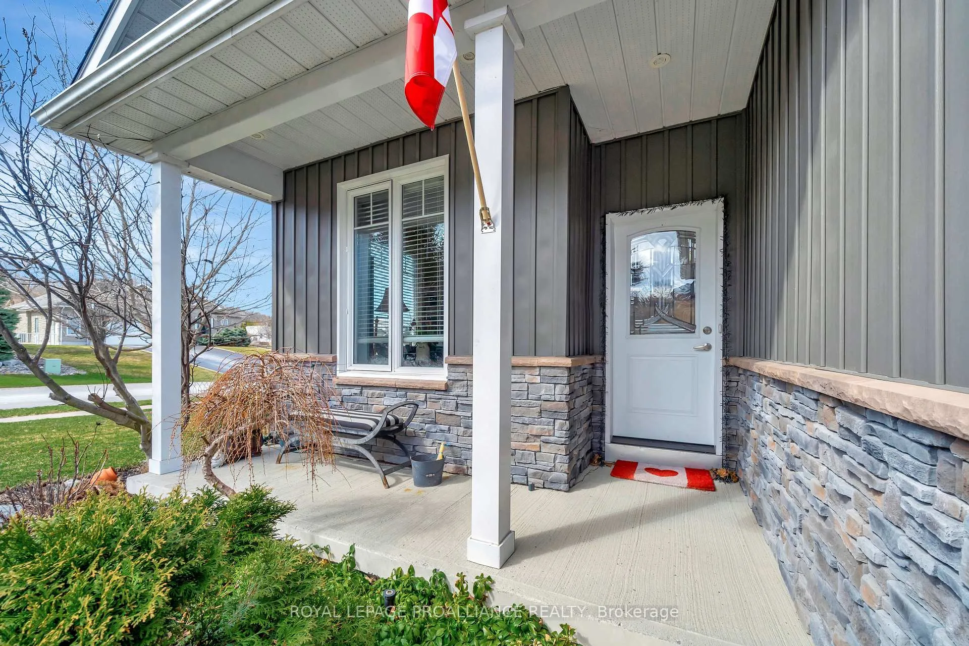 Photo 3 of 39 Owen Street, Prince Edward County, Hallowell Ward — HOMEH