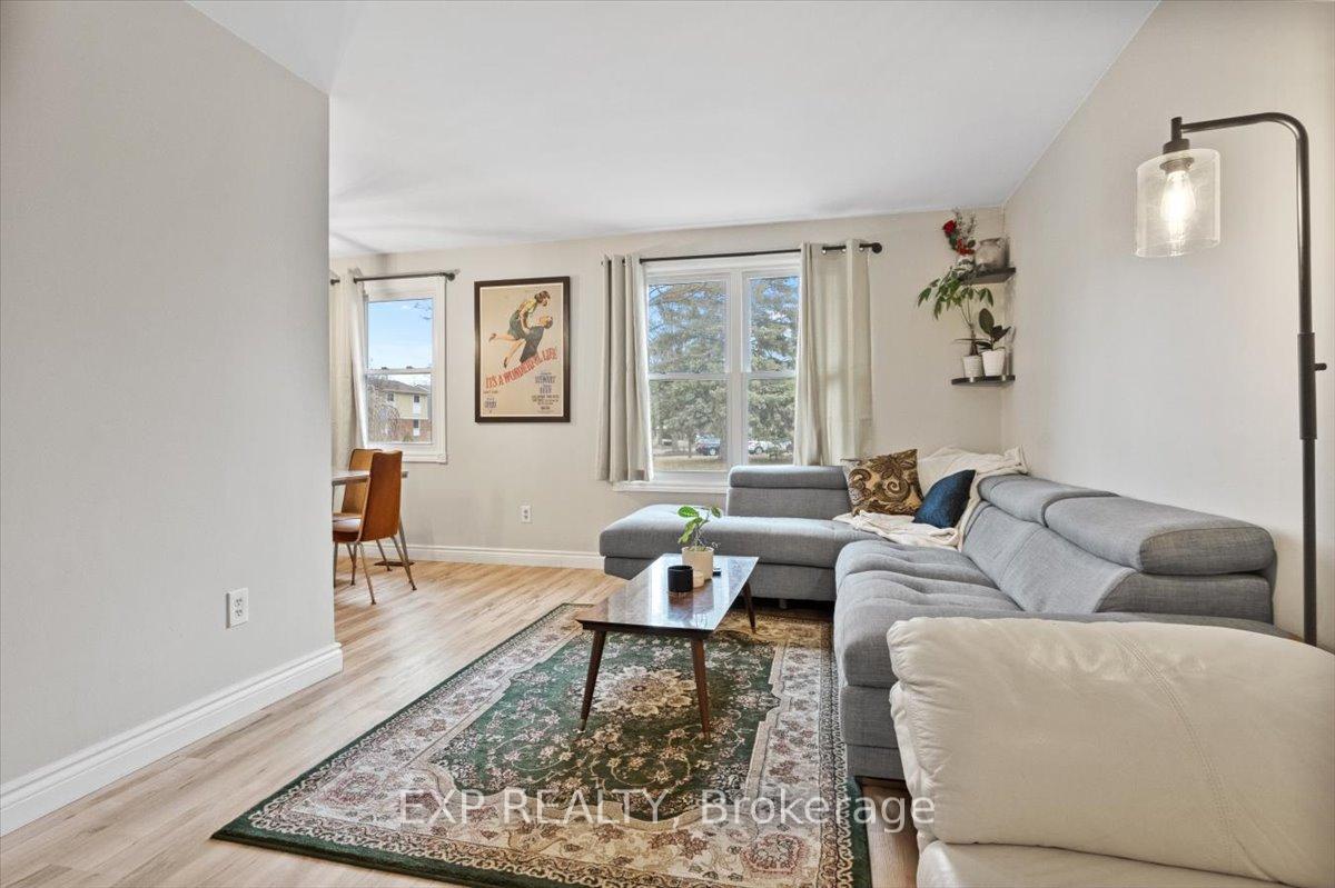 Photo 6 of 1200 Trowbridge Drive, Oshawa, Centennial — HOMEH